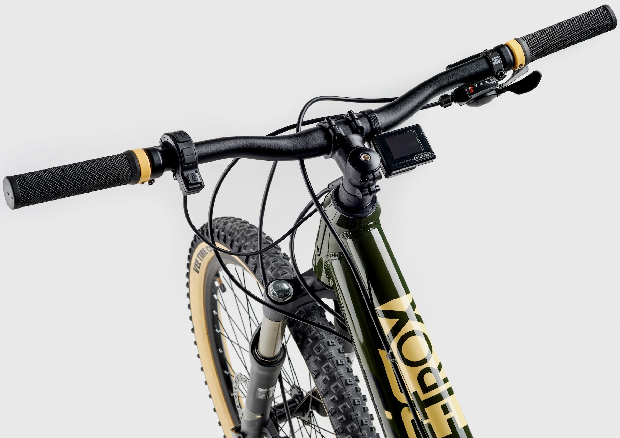 S’COOL »S'COOL e-troX race 24-9S Alivio - Olive/Beige« 9 Gang Shimano Kettenschaltung Heckmotor 252 W