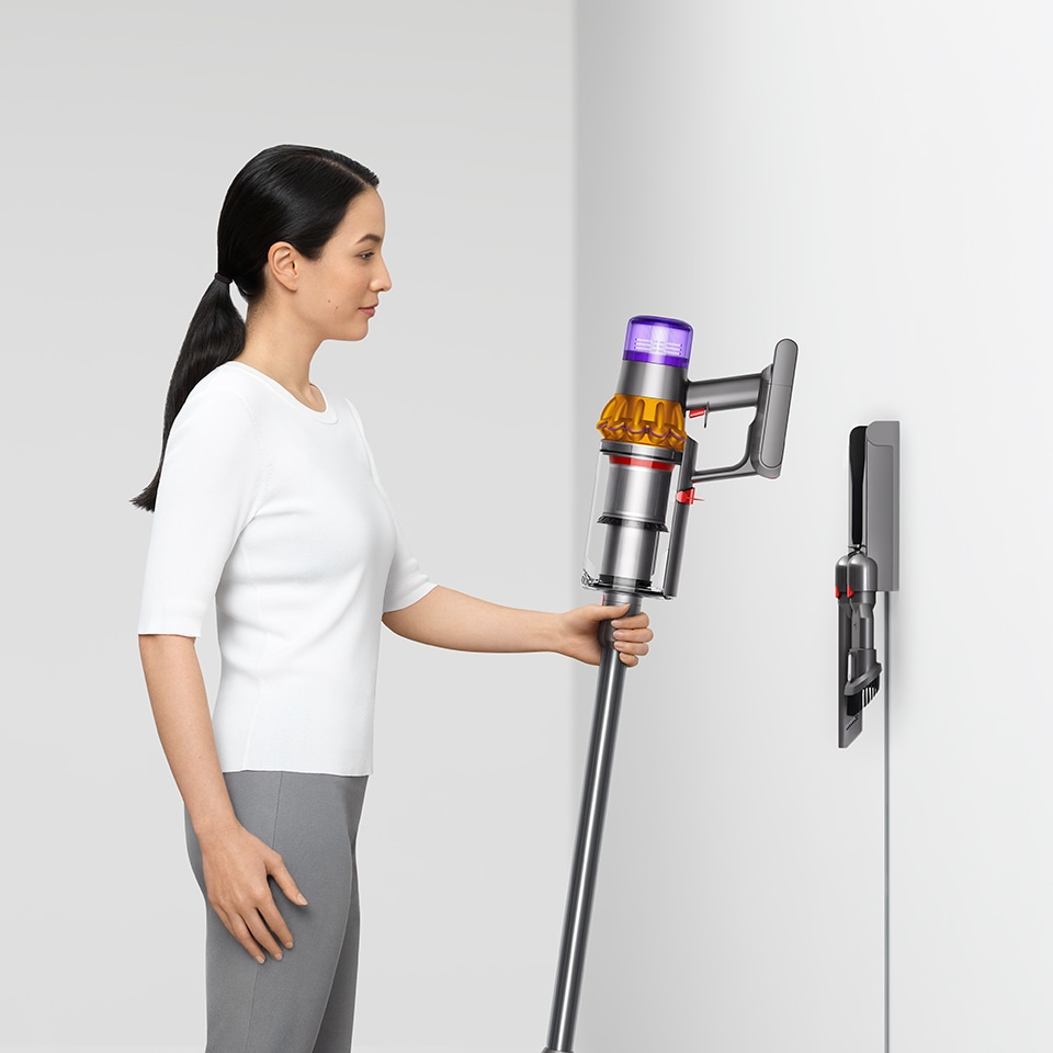 DYSON Akku-Hand-und Stielstaubsauger »Dyson V15 Detect Absolute Nickel/Gelb« 240 Airwatt Saugkraft, Stauberkennungssensor
