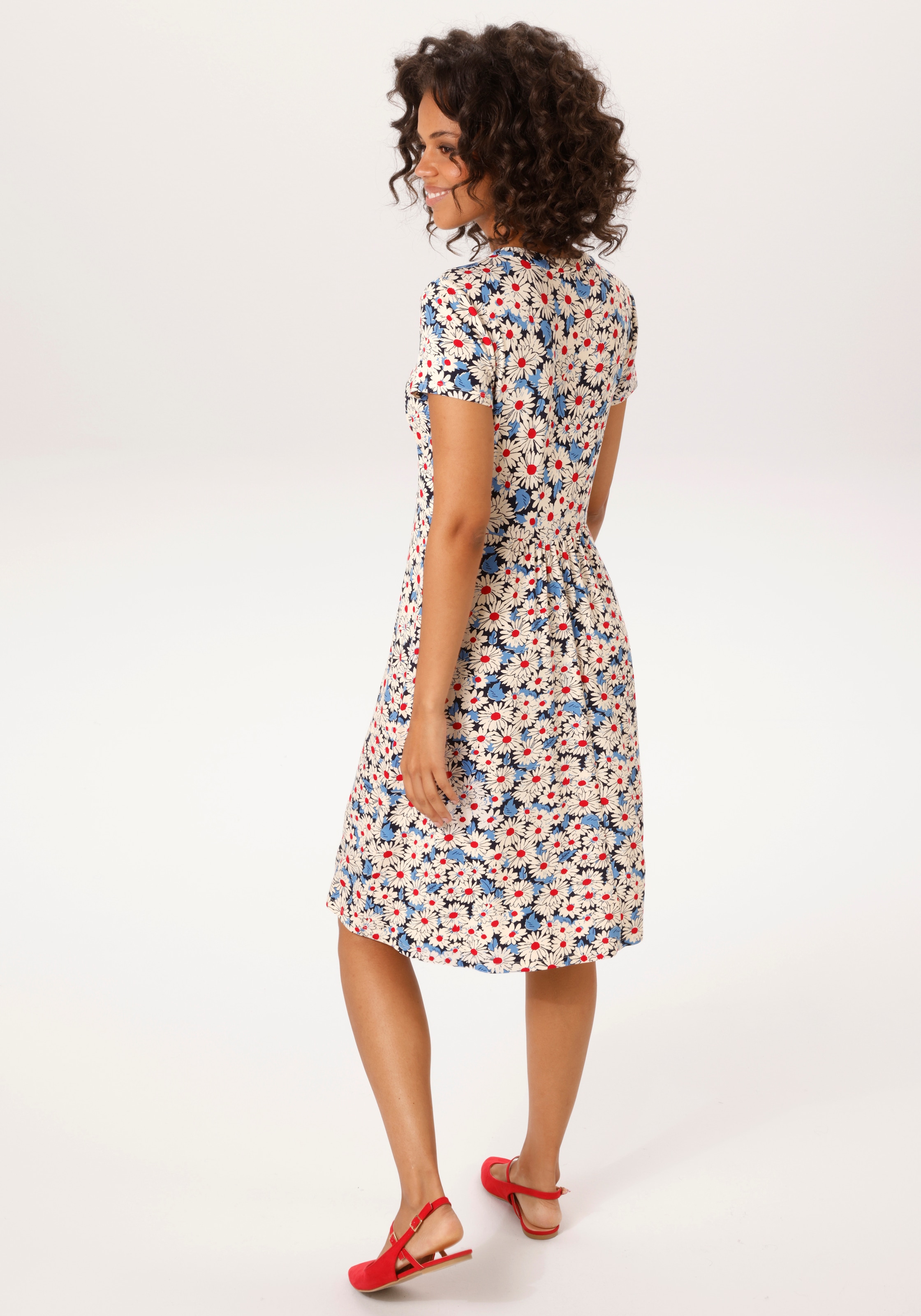 Aniston CASUAL Sommerkleid , allover mit Blüten bedruckt