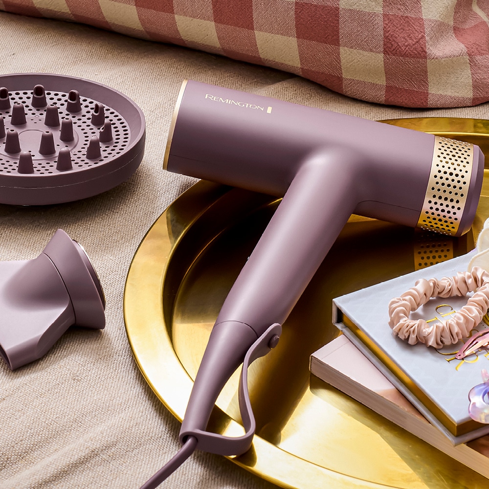 Remington Haartrockner »AIRviveDigital Haartrockner (EC8930)« 1.600 W 2 Aufsätze Digital Motor, Ionic Air, Anti-Frizz, 12 Heiz-&Geschwindigkeitsstufen