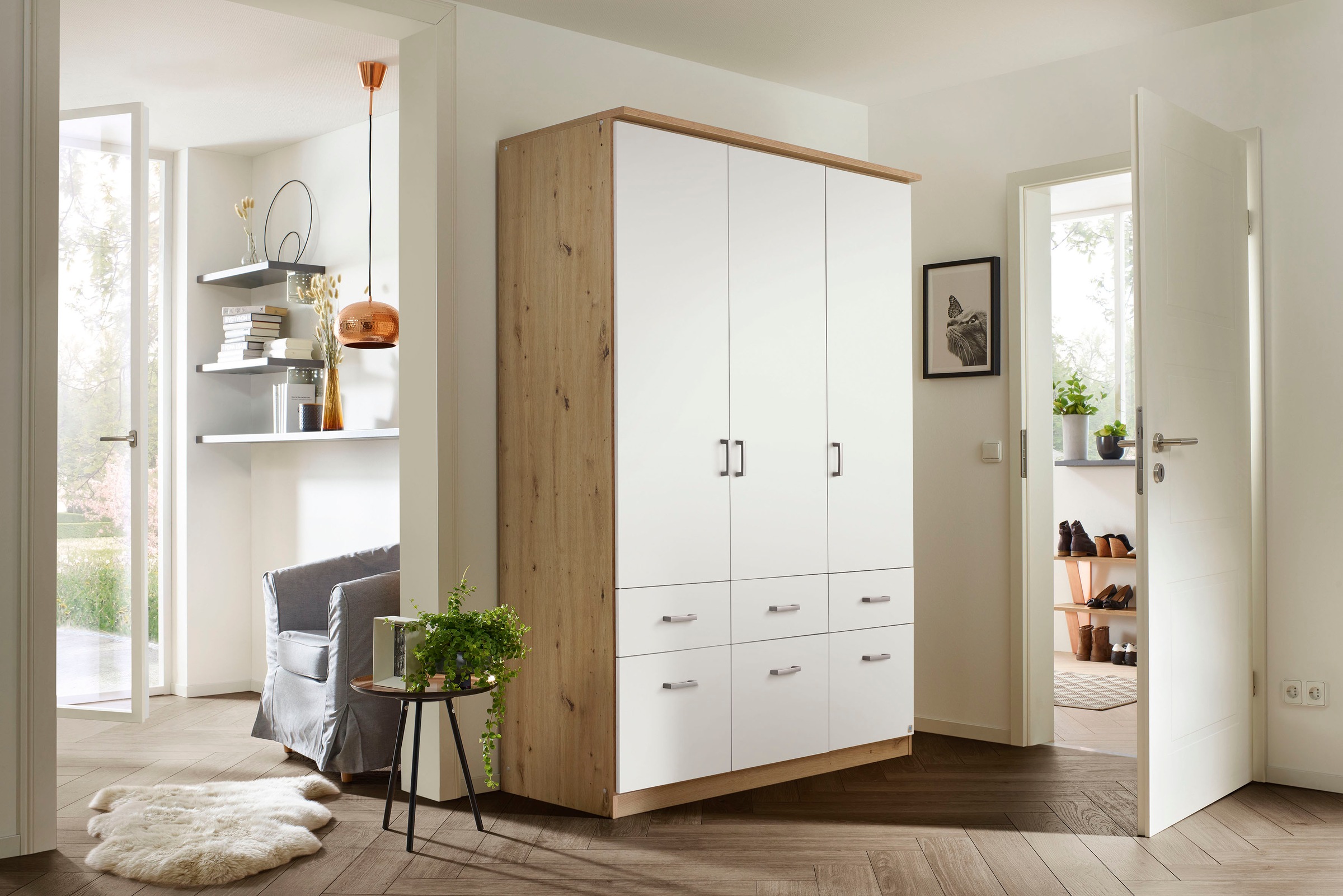rauch Kleiderschrank »Kleiderschrank Schrank Garderobe deckenhoher Schrank BREMEN«, in vielen Farben und Ausführungen MADE IN GERMANY
