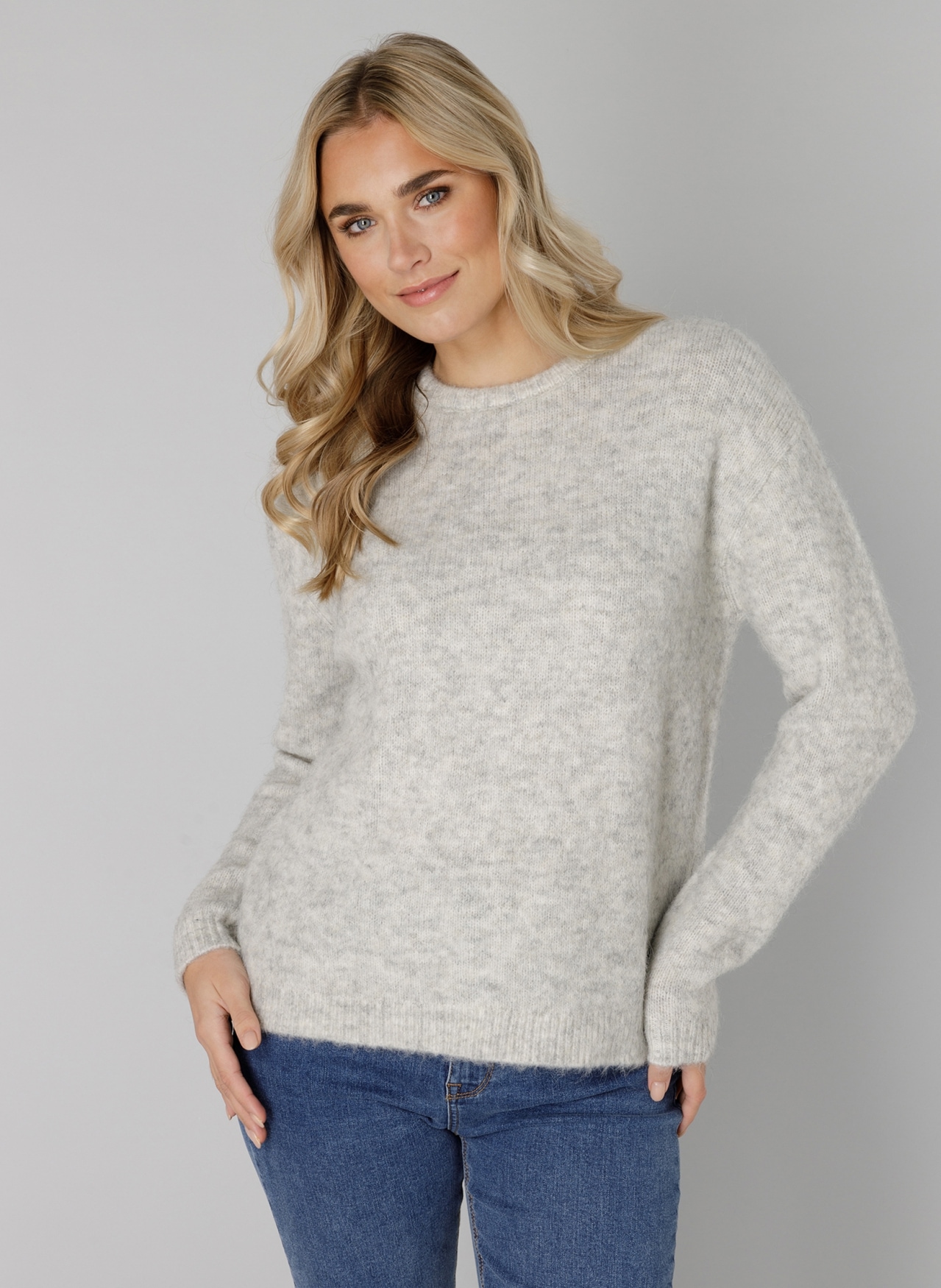 Base Level Strickpullover »Yana« mit Wolle
