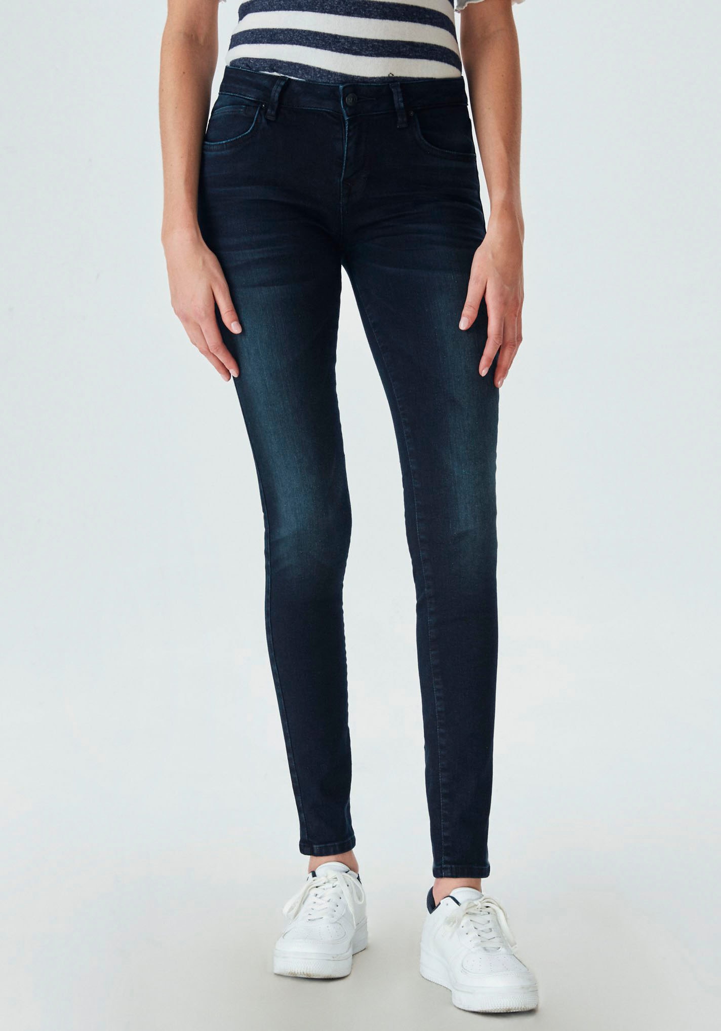 LTB Skinny-fit-Jeans bei online