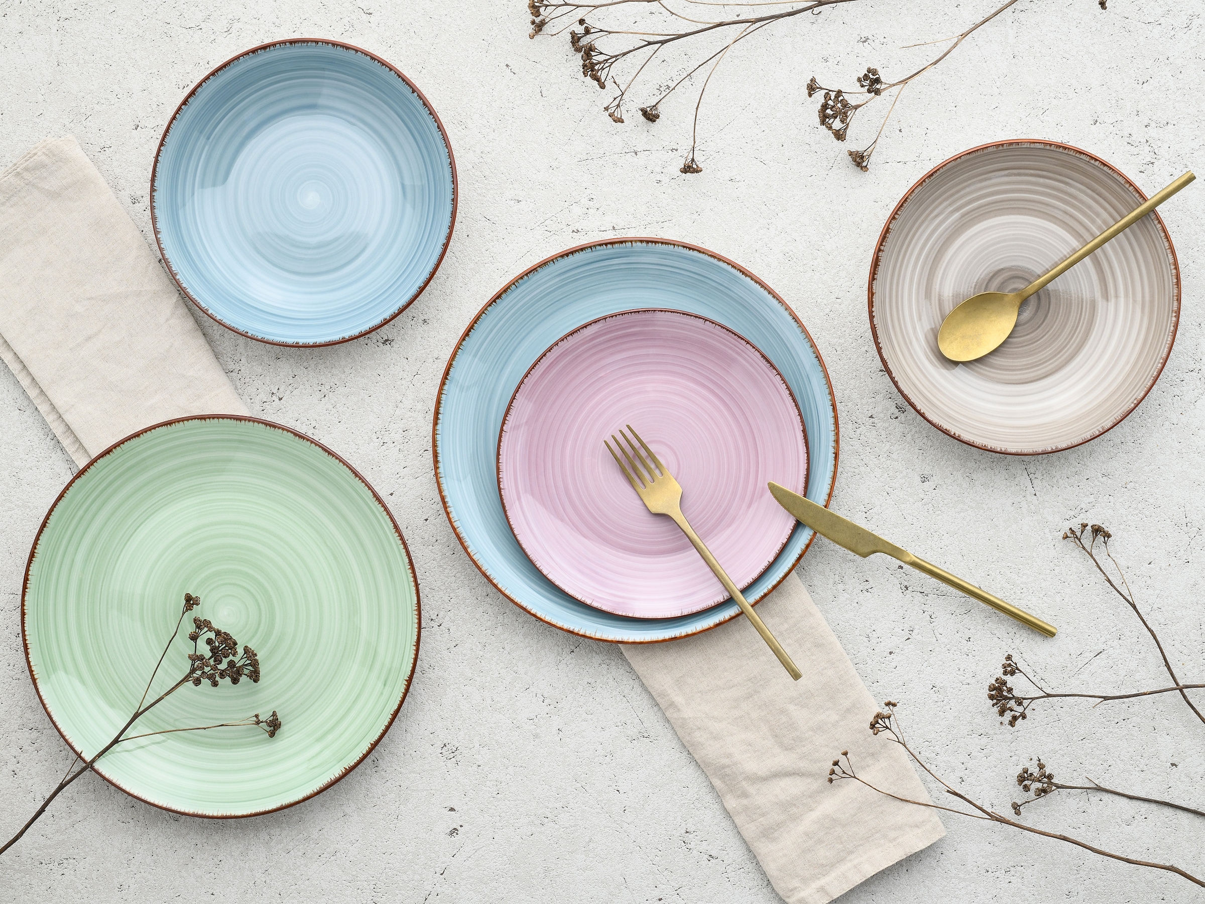 CreaTable Teller-Set »Samba Bunt, Tellerset 12 tlg«, (Set, 12 tlg.), Handgemalter Spiraldekor