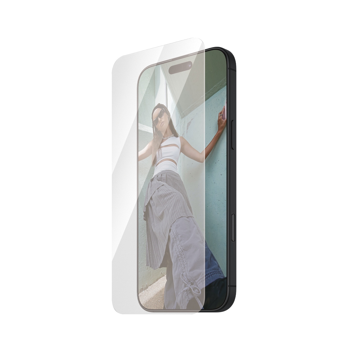 SAFE by PanzerGlass Displayschutzglas »Ultra-Wide Fit Screen Protection«, für Apple iPhone 16 Pro, Displayschutzfolie, Schutzfolie, Bildschirmschutz, kratz- & stoßfest