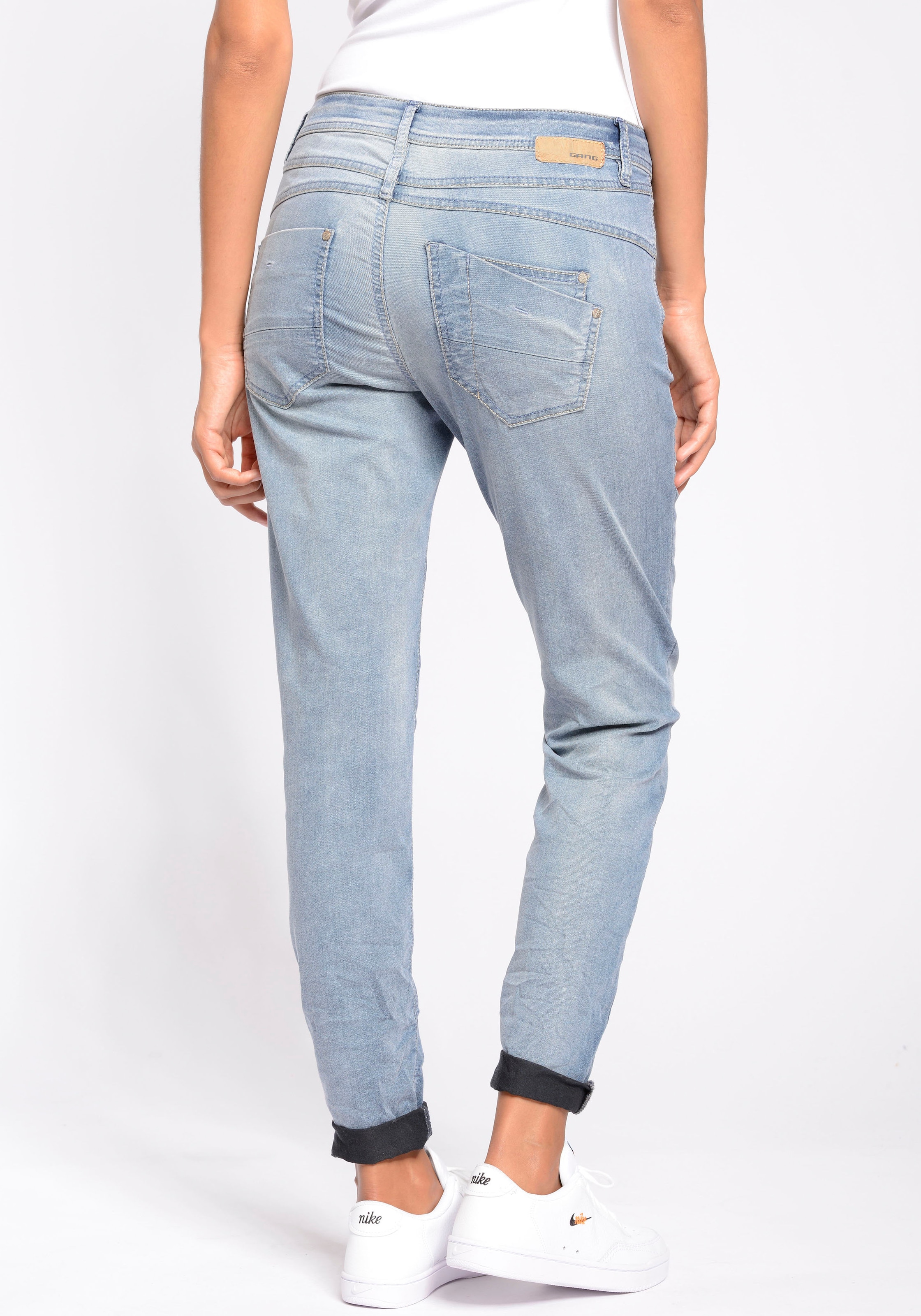 GANG Relax-fit-Jeans »Amelie«, cooler Used kaufen bequem in Waschung