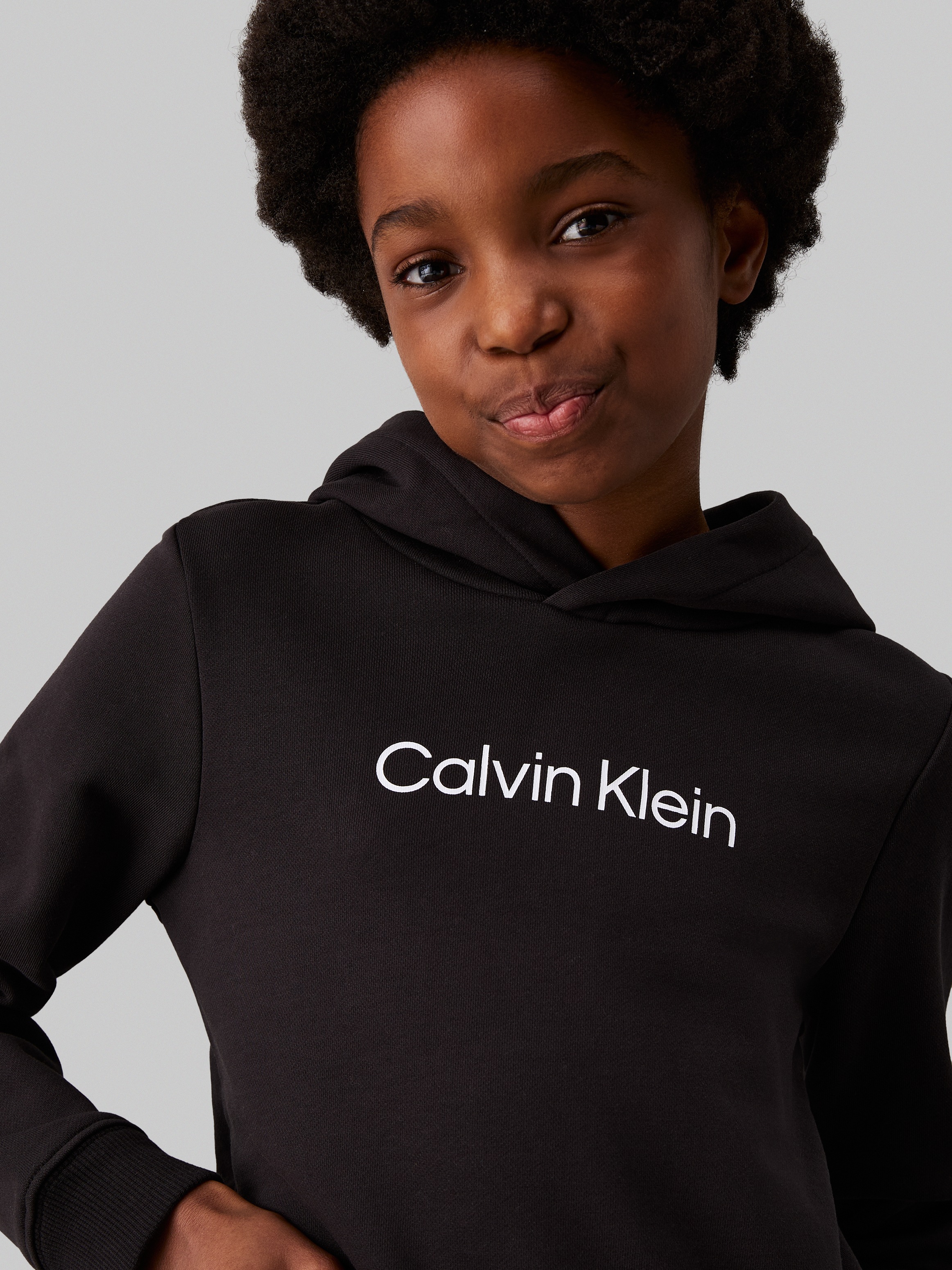Calvin Klein Jeans Kapuzensweatshirt »Inst. Logo Reg. Terry Hoodie«, für Kinder bis 16 Jahre und mit Logoschriftzug
