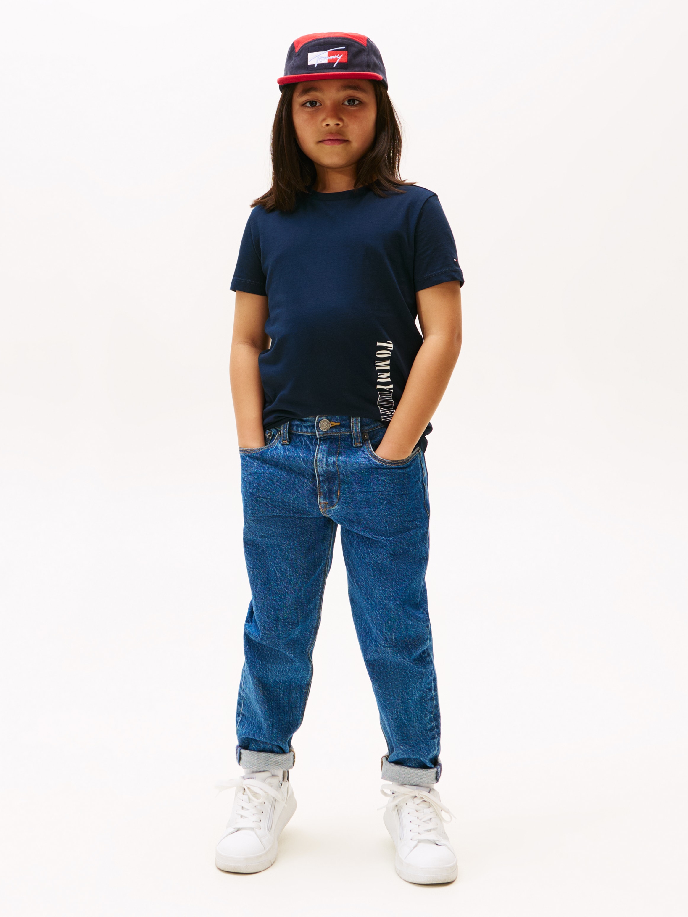 Tommy Hilfiger T-Shirt »TOMMY HILFIGER GRAPHIC T-SHIRT«, für Kinder bis 16 Jahre, Tommy Hilfiger Schriftzug