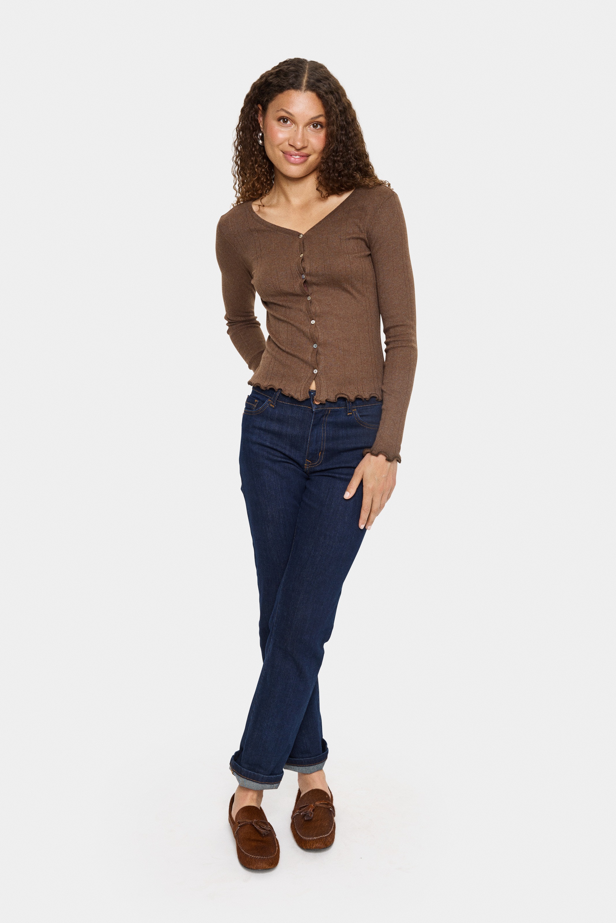 Saint Tropez Strickjacke »GruSZ Cardigan« mit Lochstickerei und gewelltem Saum