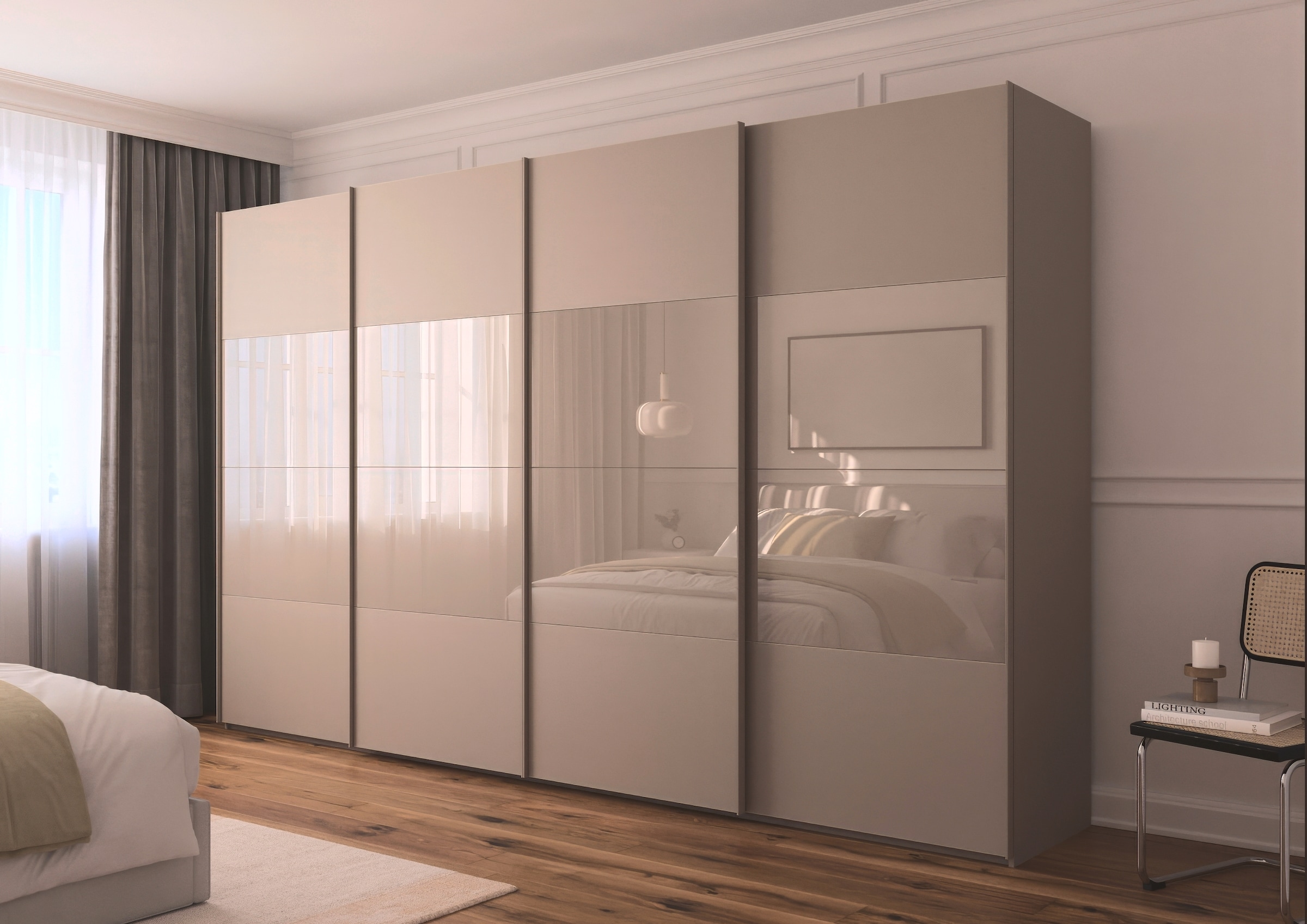 rauch Schwebetürenschrank »Kleiderschrank Schrank Garderobe Schlafzimmerschrank SCALE-FYRA«, edle Türen viergeteilt Glas matt/glänzend viele Farben MADE IN GERMANY