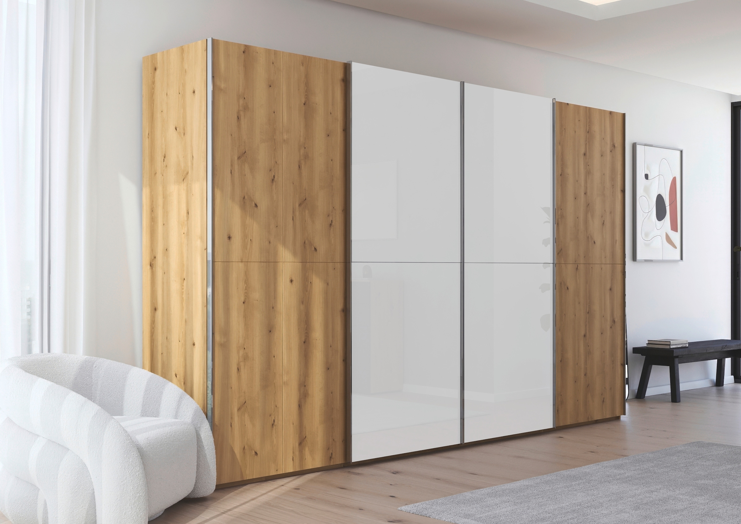 rauch Schwebetürenschrank »Kleiderschrank Schrank Garderobe Schlafzimmerschrank SCALE-WOOD«, edle geteilte Front in massiver Asteiche mit Glastüren MADE IN GERMANY