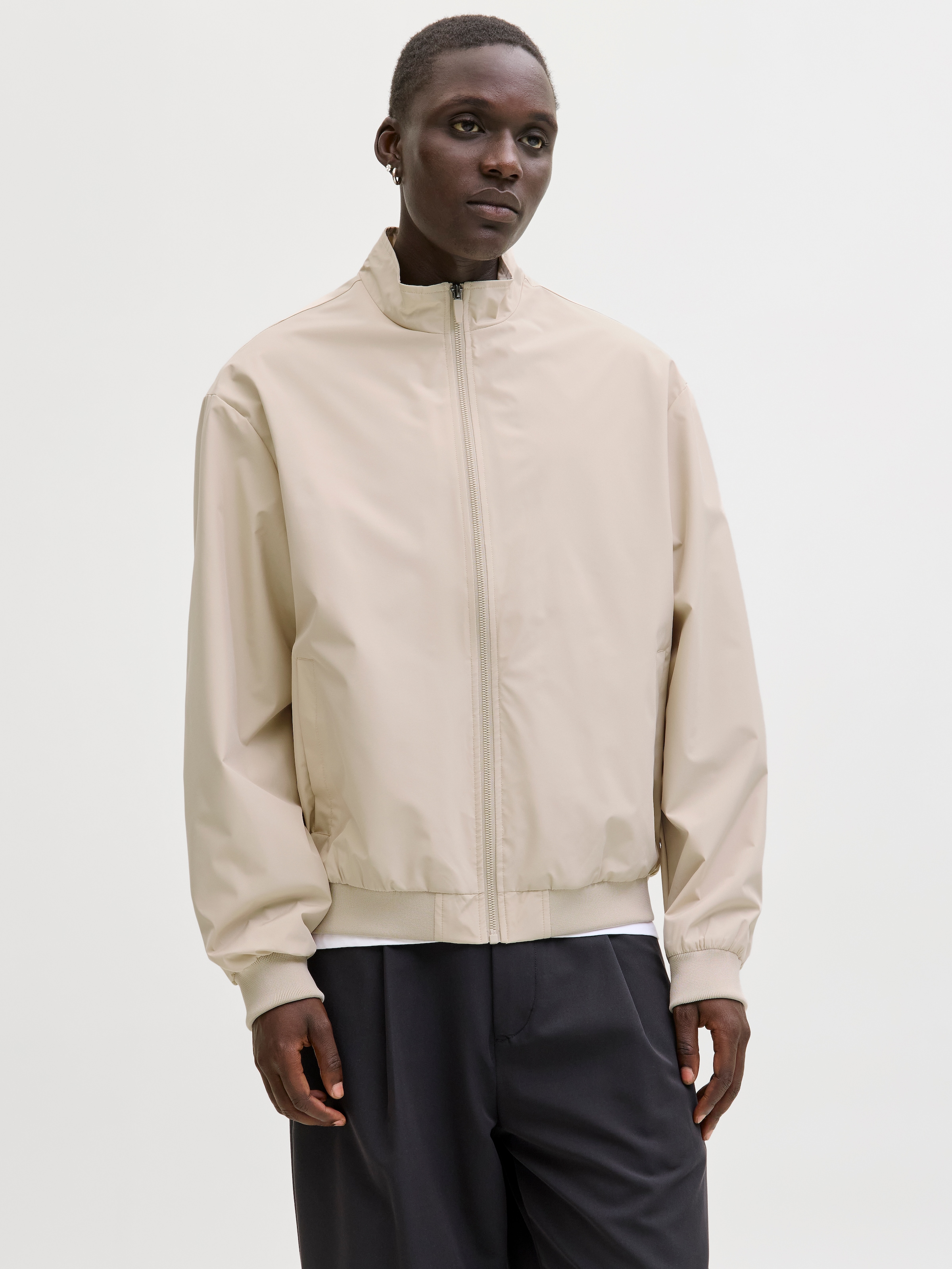 Jack & Jones Bomberjacke »JJECHARGE STAND COLLAR BOMBER NOOS« mit Stehkragen