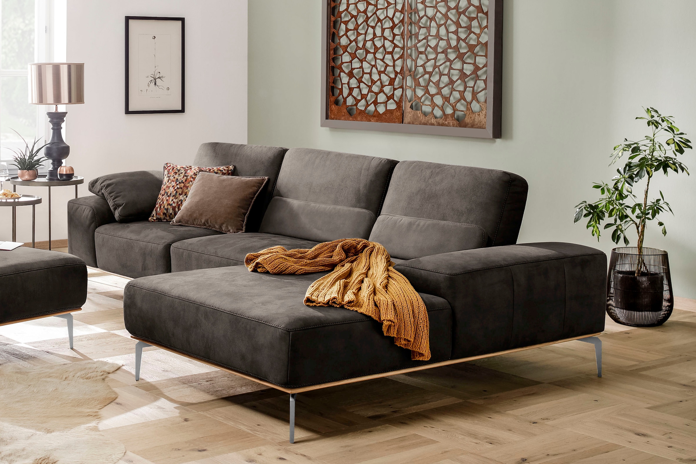 W.SCHILLIG Ecksofa "run", mit elegantem Holzsockel, Füße in Chrom glänzend, günstig online kaufen