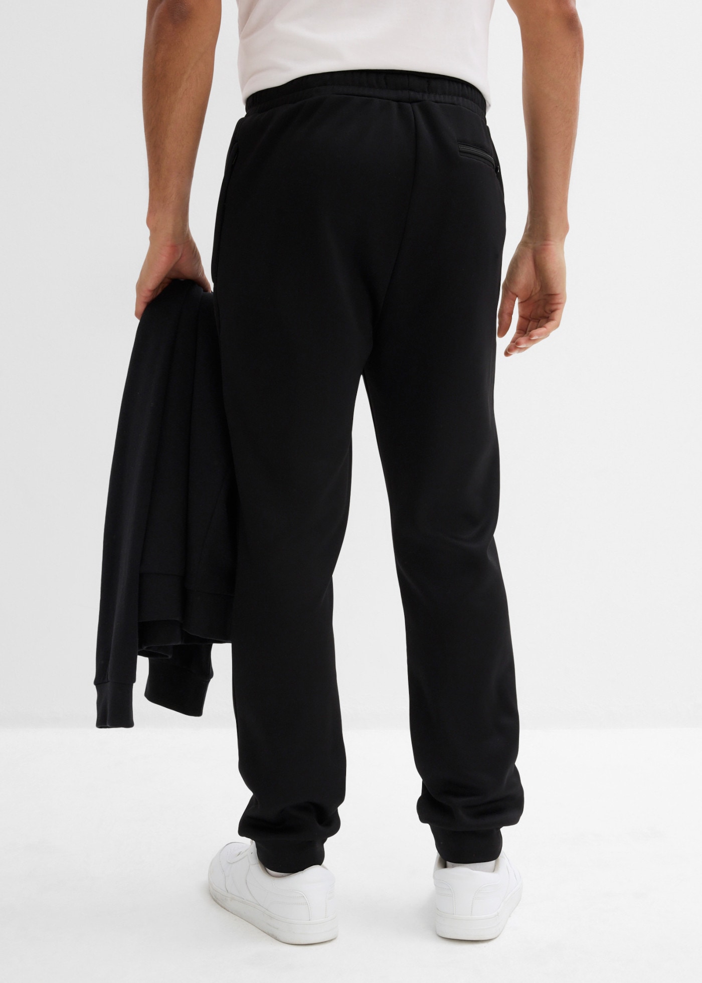 bonprix Jogginghose  mit Thermo-Funktion, Regular Fit, im Casual-Stil