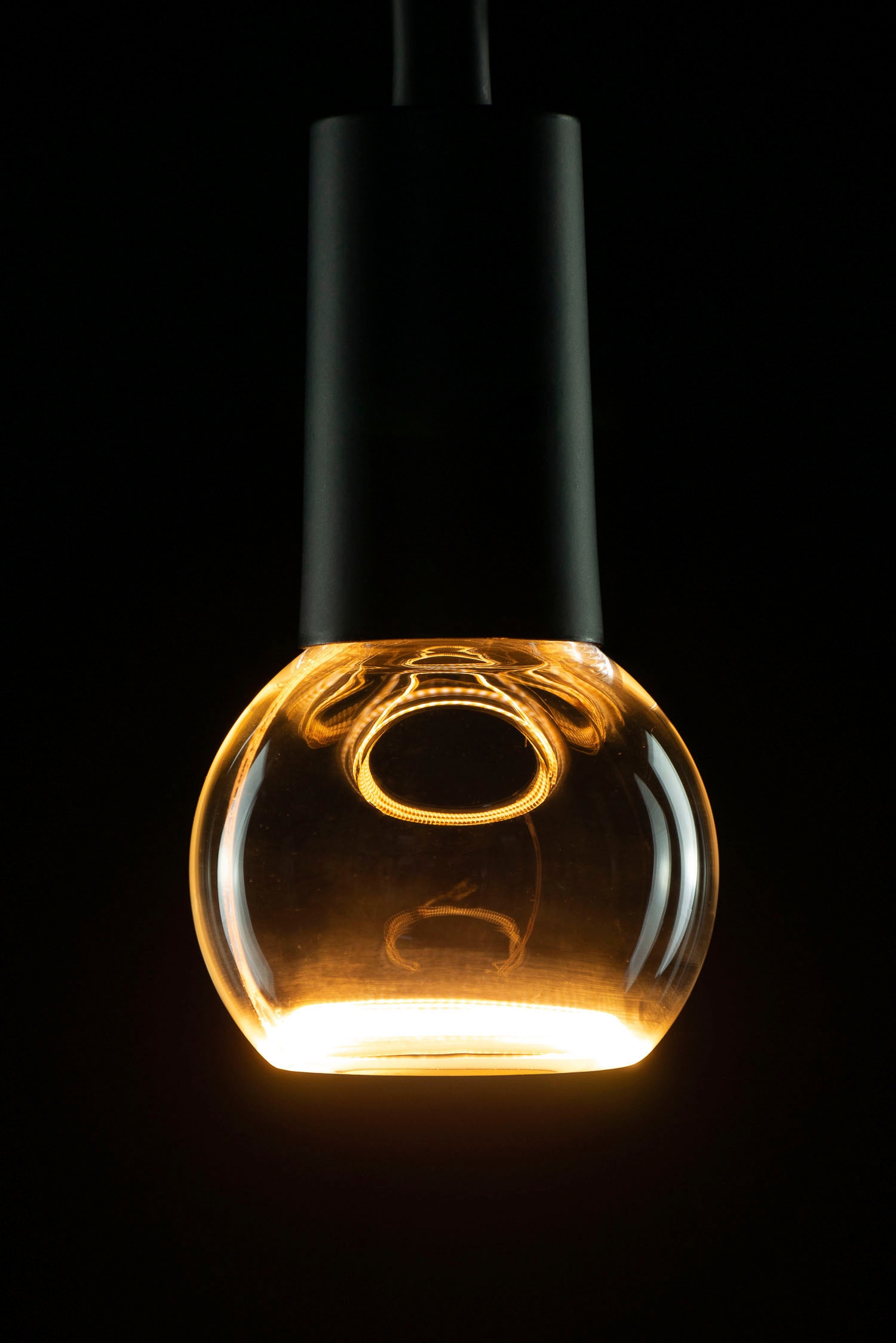 SEGULA LED-Leuchtmittel »LED Floating Globe 80 klar«, E27, 1 St., Extra-Warmweiß, LED Floating Globe 80 klar, E27, 4W, CRI 90, dimmbar