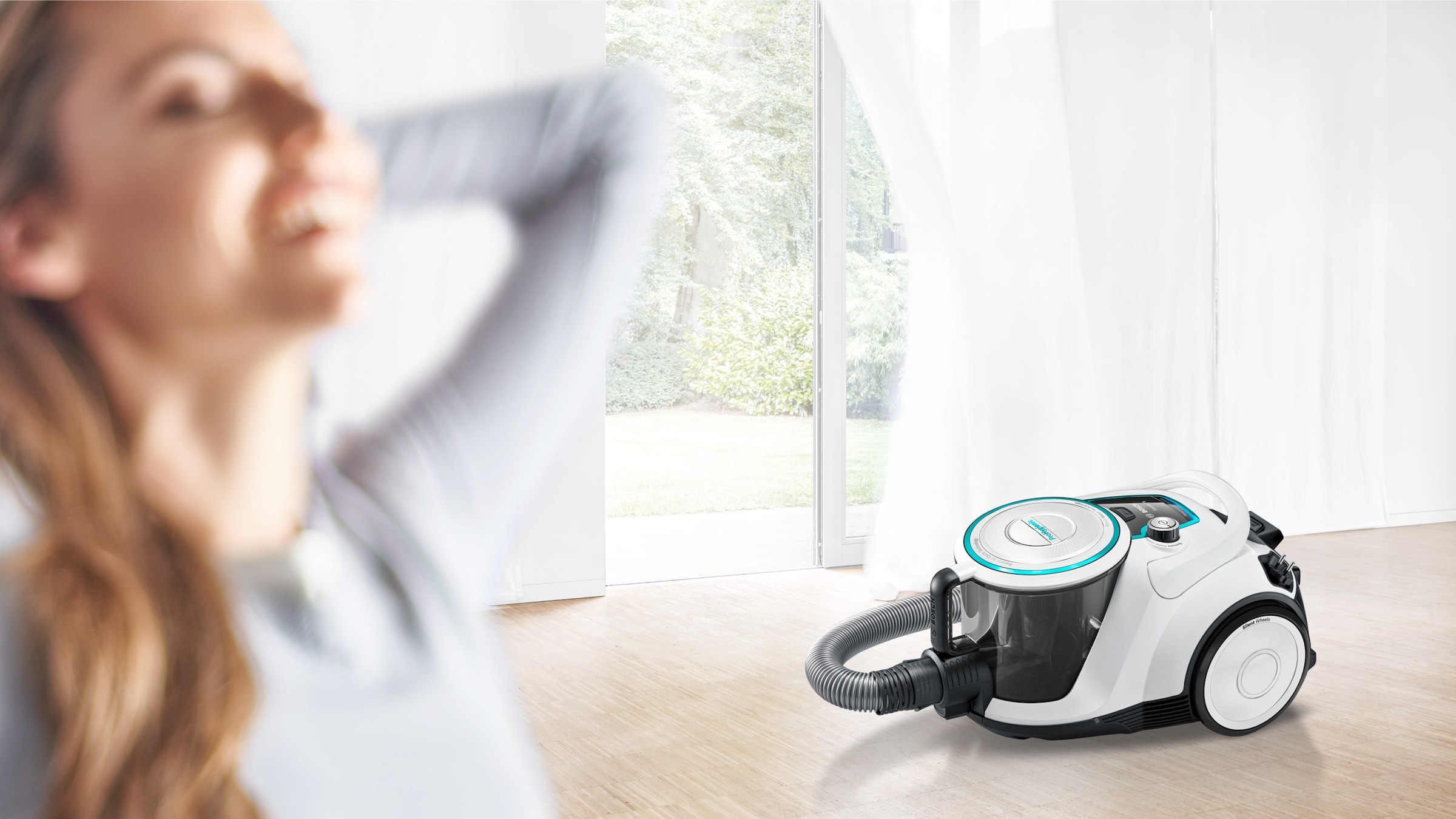 BOSCH Bodenstaubsauger »Serie 6 ProHygienic BGC41XHYG, ideal für Allergiker, Hygiene-Filter«, 750 W, beutellos, 10 Jahre Motorgarantie, Hartbodendüse, XXL-Polsterdüse, leise, weiß