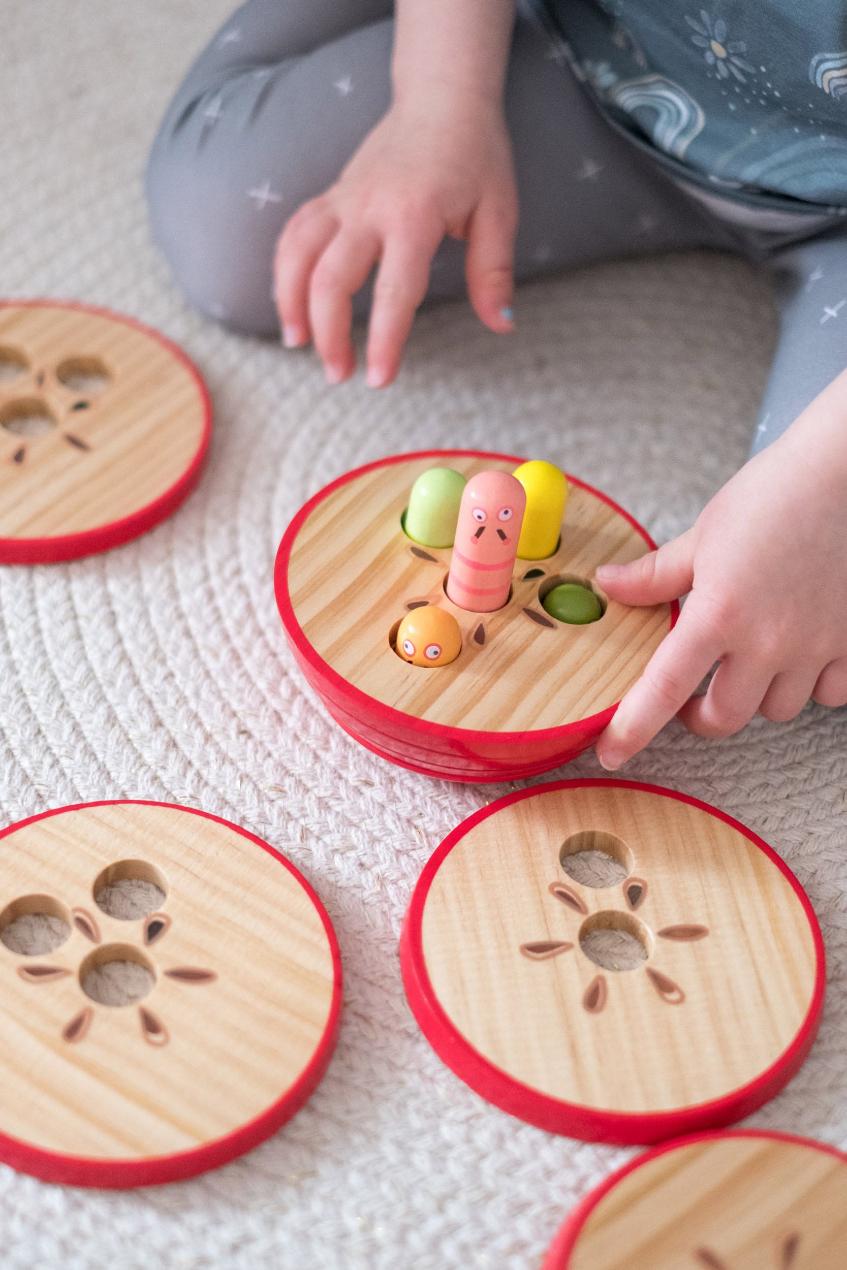 Small Foot Steckspielzeug »Logisteck Apfel«