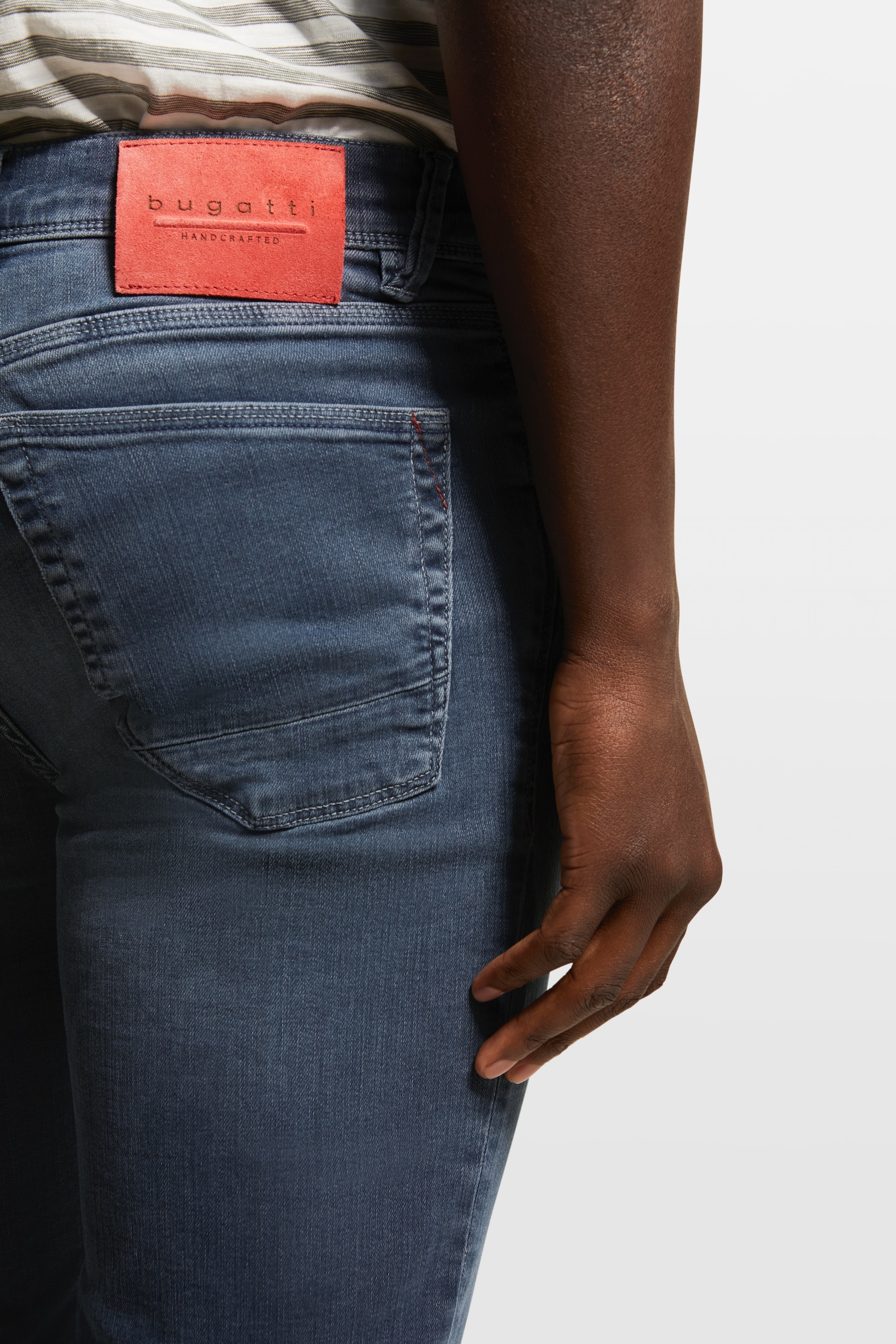 bugatti 5-Pocket-Jeans, im Used-Look