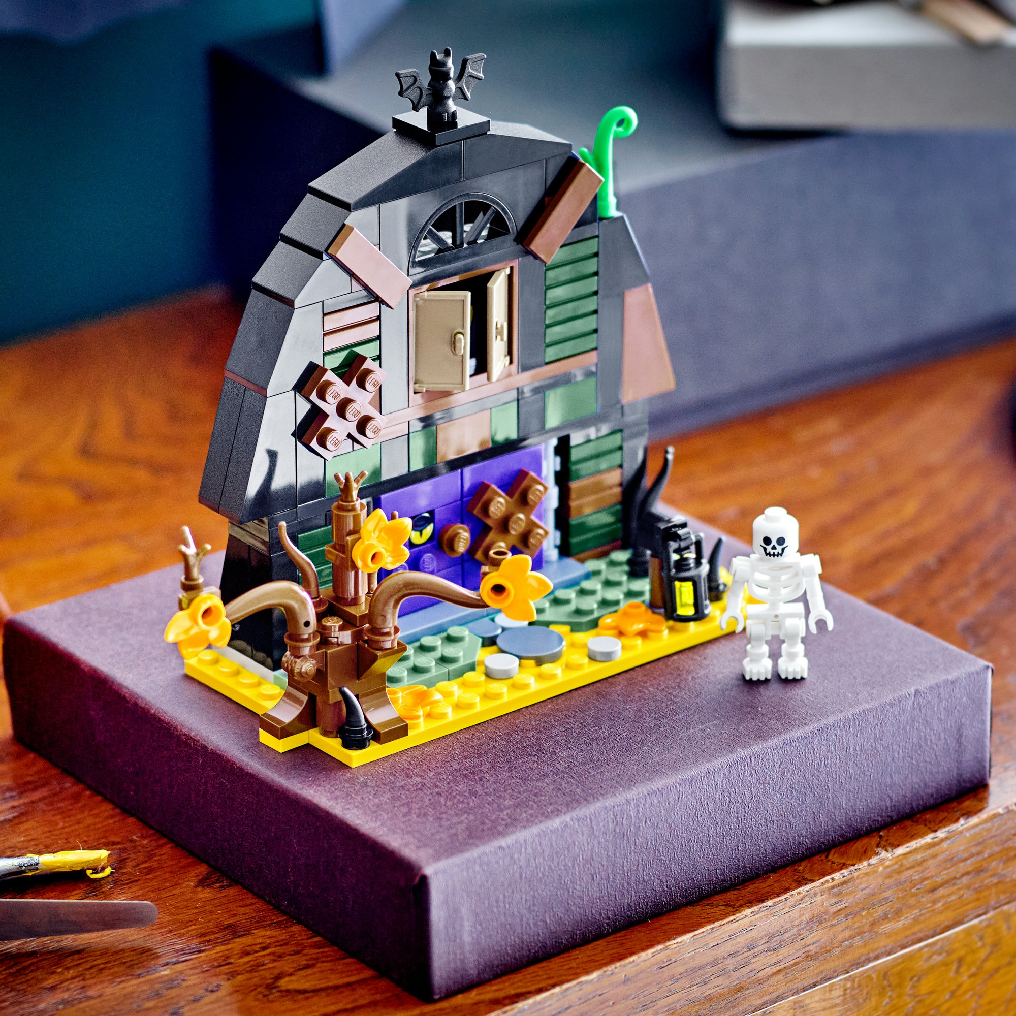 LEGO® Konstruktionsspielsteine »Halloween-Scheune (40721), LEGO Iconic« Made in Europe