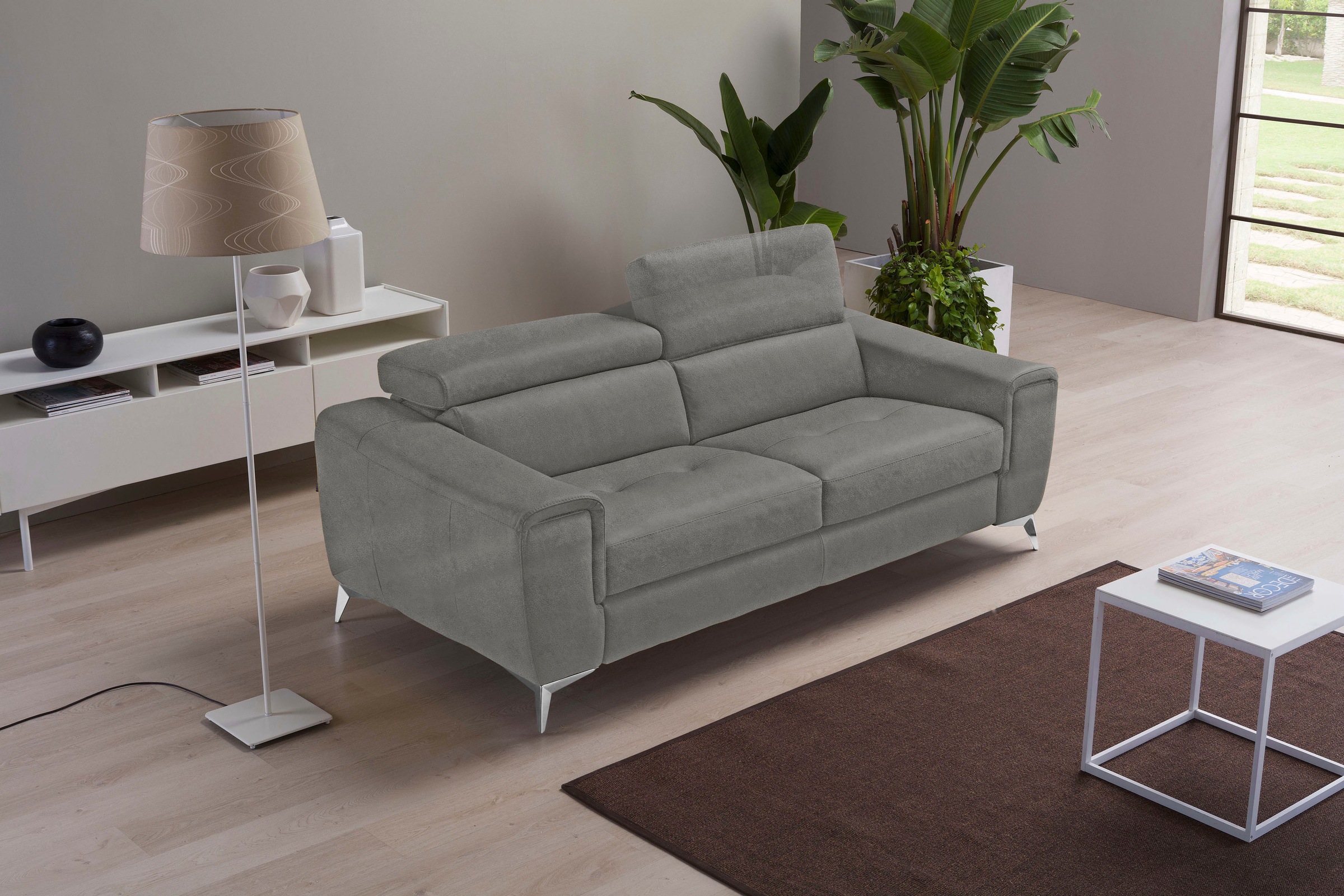Egoitaliano 2,5-Sitzer »Francine, Designsofa, Loungesofa«, Kopfteile manuell verstellbar, mit edlen Metallfüßen