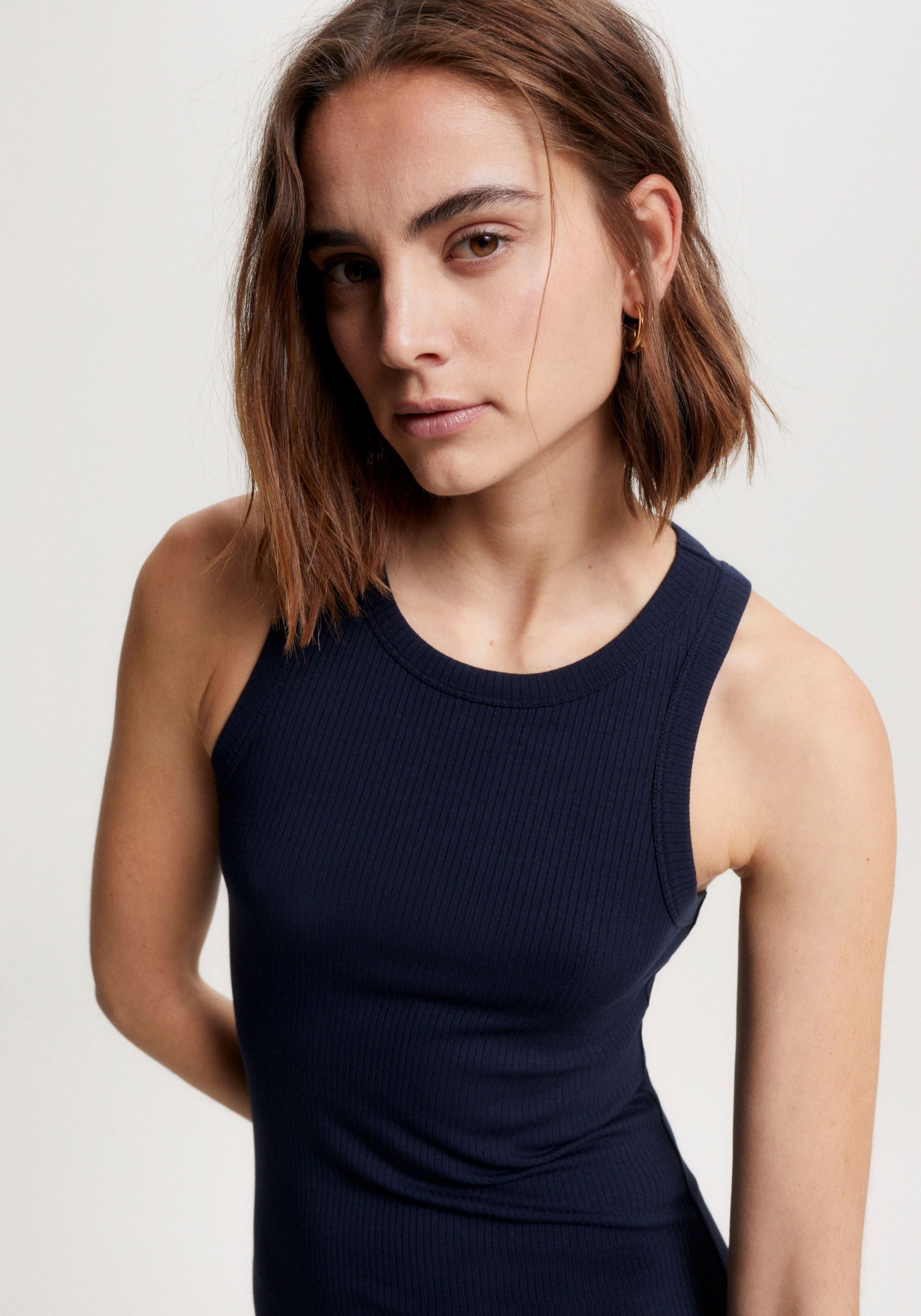 Tommy Hilfiger Jerseykleid »SLIM 5X2 RIB MIDI DRESS NS«, mit Rippenstruktur