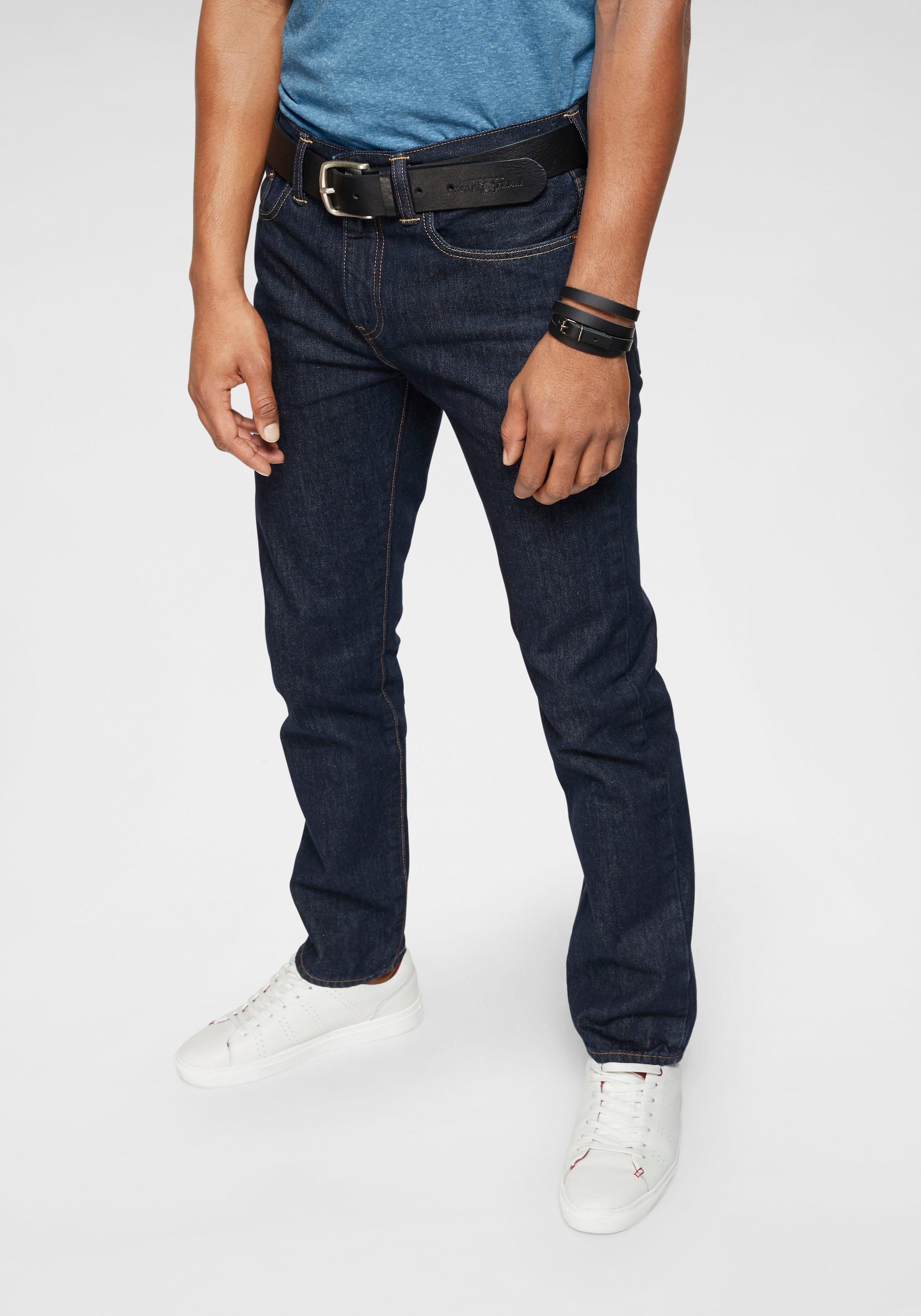 Levi's® Tapered-fit-Jeans »502 TAPER«, in elegantem, modernem Stil