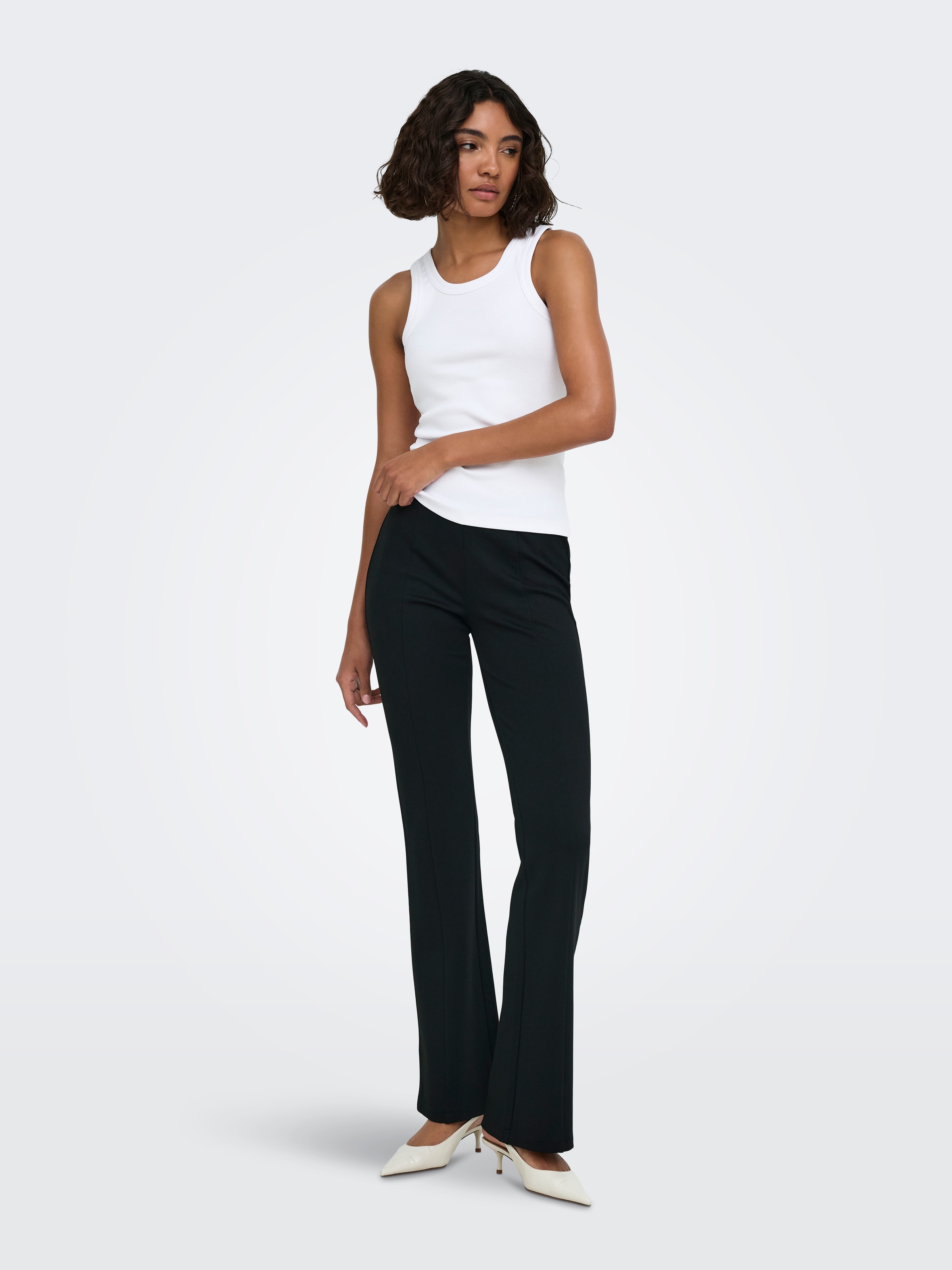 ONLY Bootcuthose »ONLPAIGE MW CUT FLARED PANT CC PNT«  Viskosemischung, bootcut fit