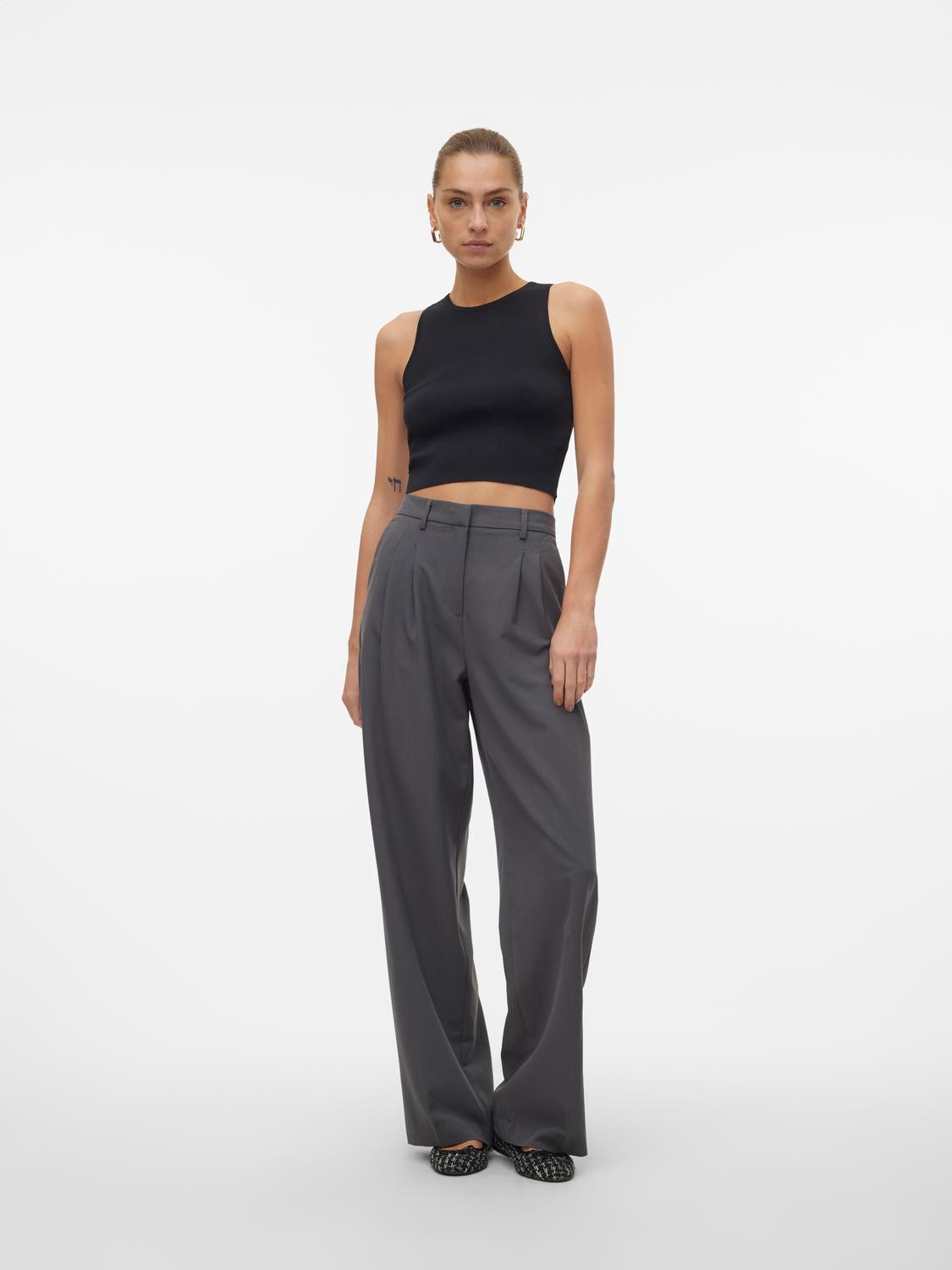 Vero Moda Strickpullover »VMGINNY SL O-NECK CROP TOP NOOS«, Stricktop in kurzer Form