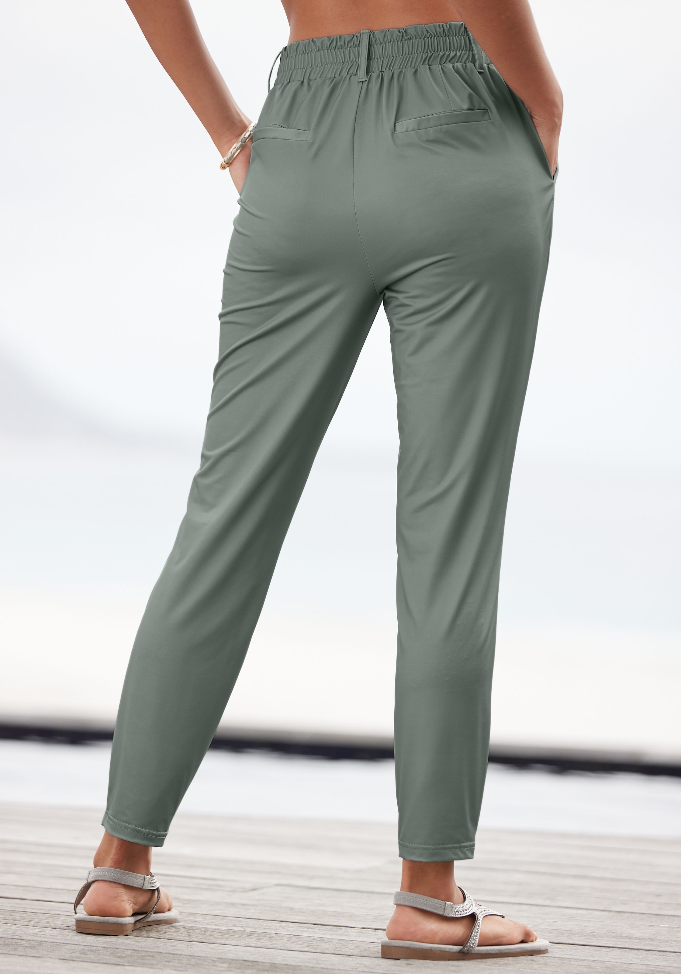 LASCANA Schlupfhose, aus glatter Jerseyqualität, leichte Sommerhose mit Taschen, bügelfrei