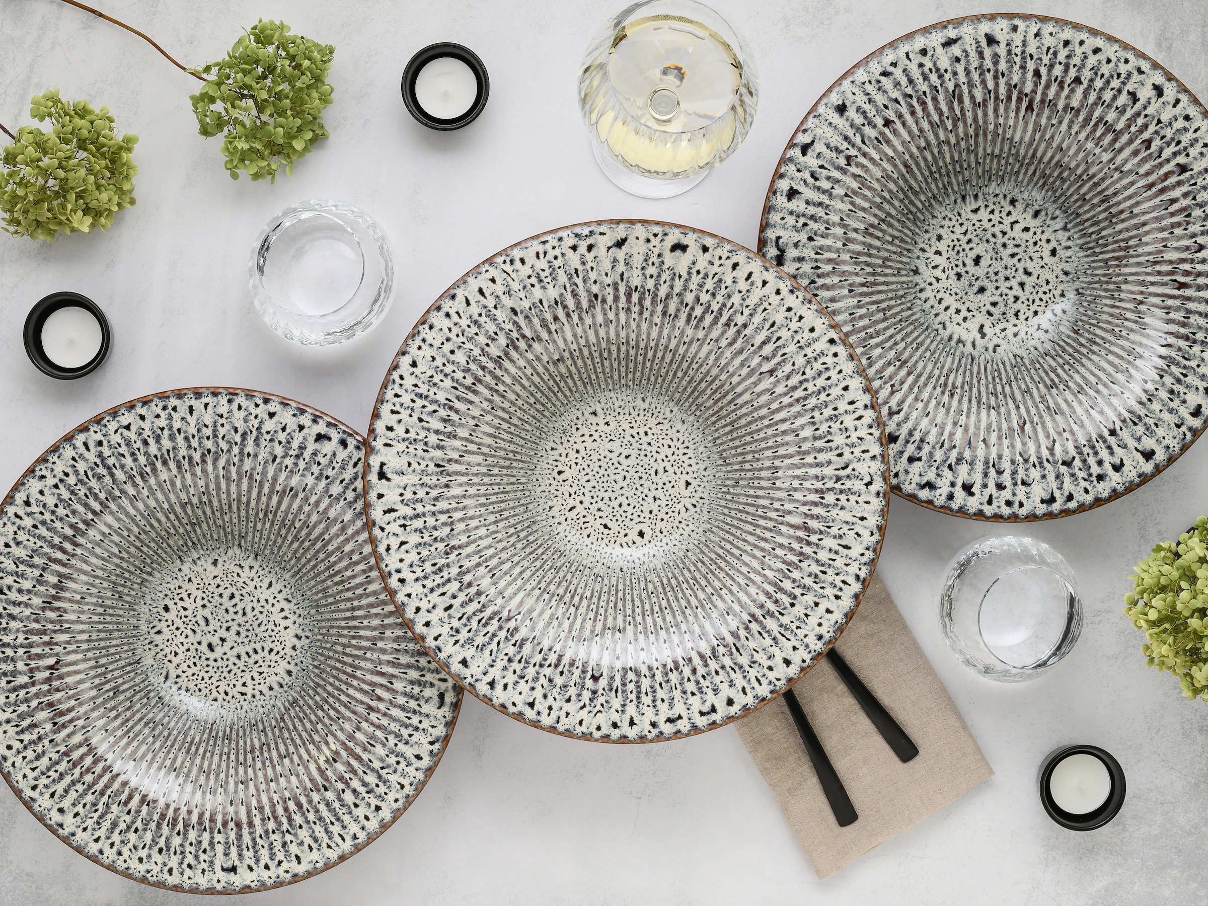 CreaTable Teller »Allegra Magic, Gourmetteller, 4-tlg.« Moderne Coupeform, Reaktivglasur