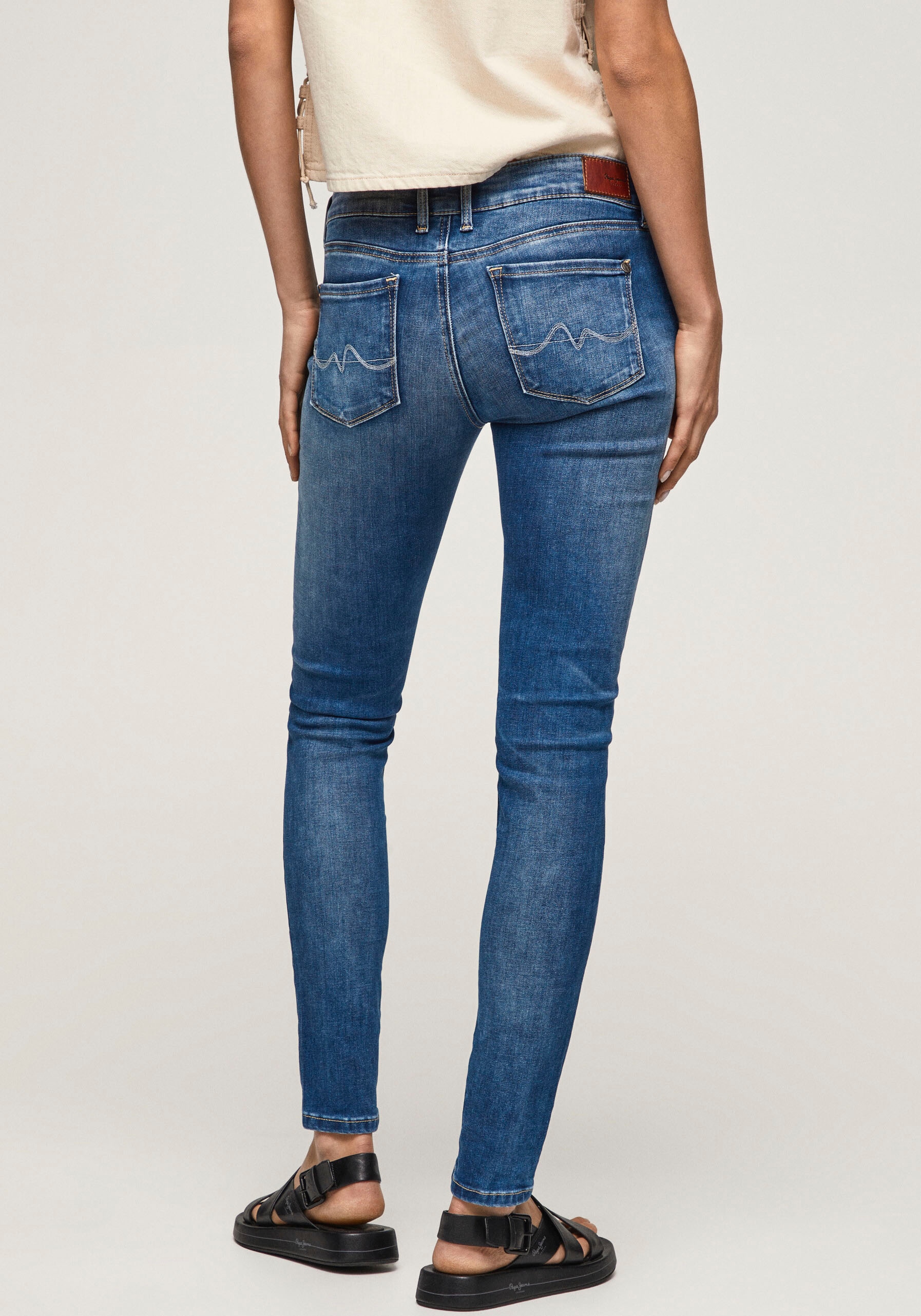 Pepe Jeans »SOHO«, 1-Knopf kaufen Stretch-Anteil bequem mit im und Skinny-fit-Jeans 5-Pocket-Stil Bund