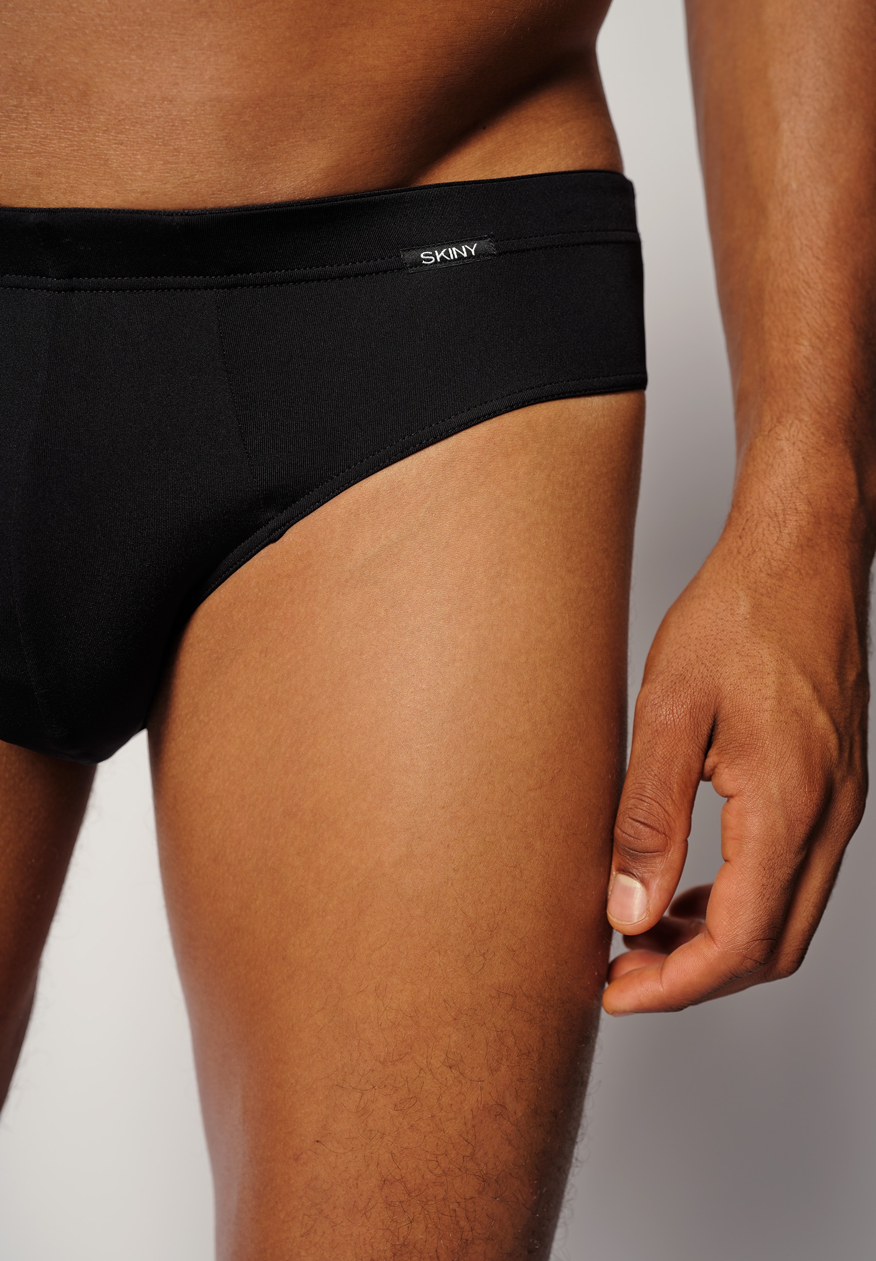 Skiny Brasilslip »Micro Multipack« 2er Pack,  klassisch, elastisch, bequem, feuchtigkeitsregulierend, schmaler Gummi