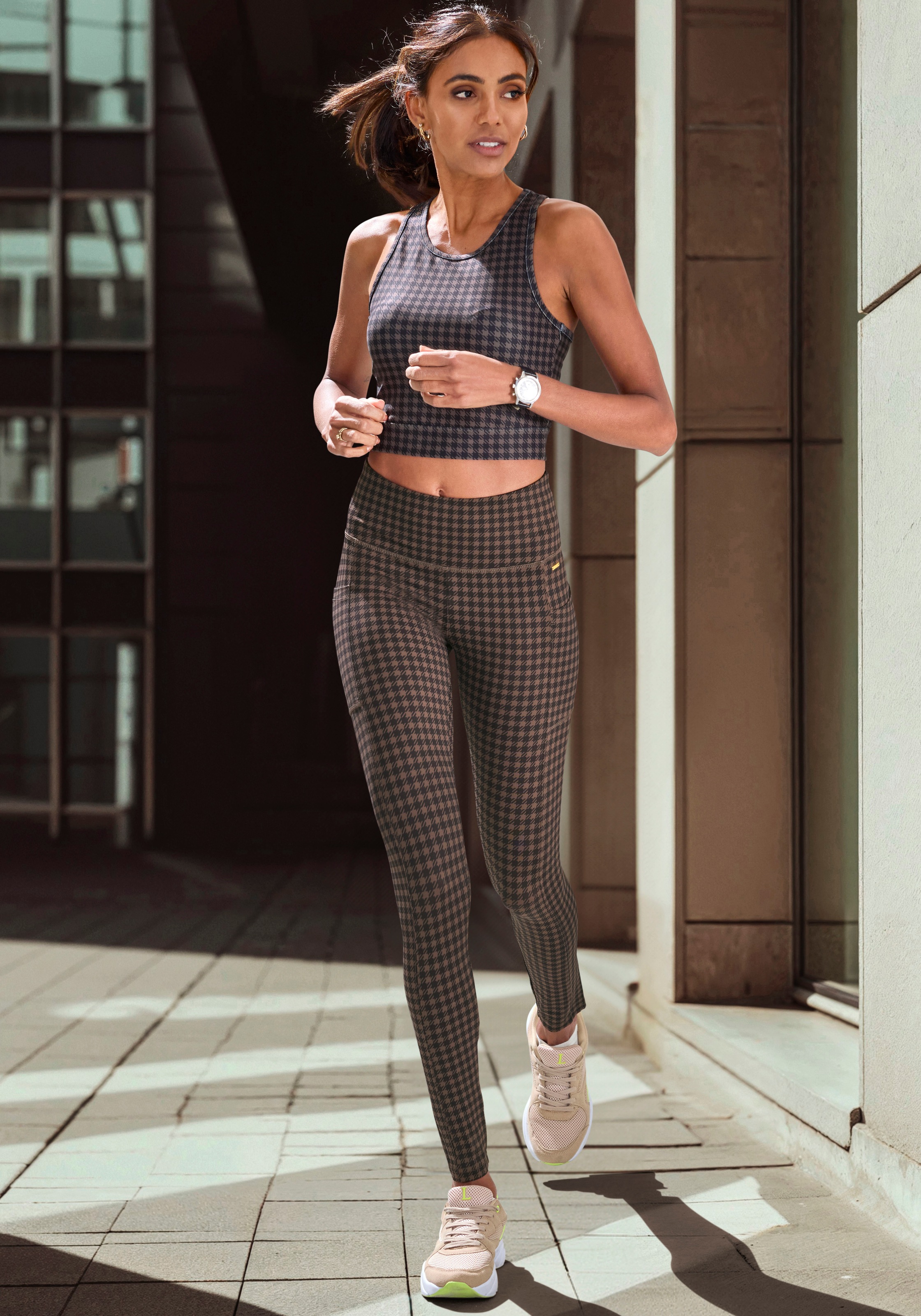 LASCANA Funktionsleggings, im Allover-Muster