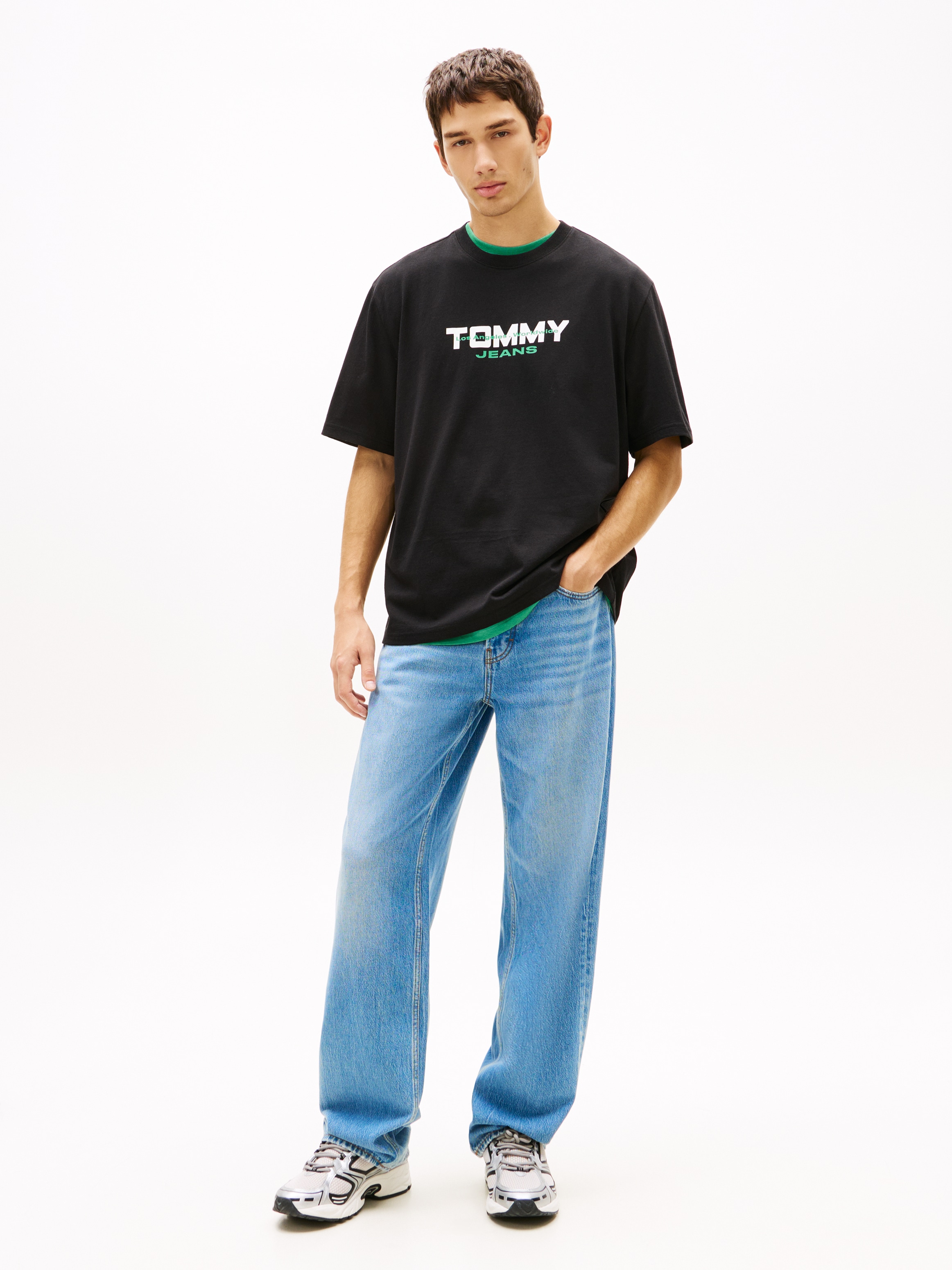 Tommy Jeans T-Shirt »TJM 90S BLOCK« Relaxed fit mit Rundhalsausschnitt
