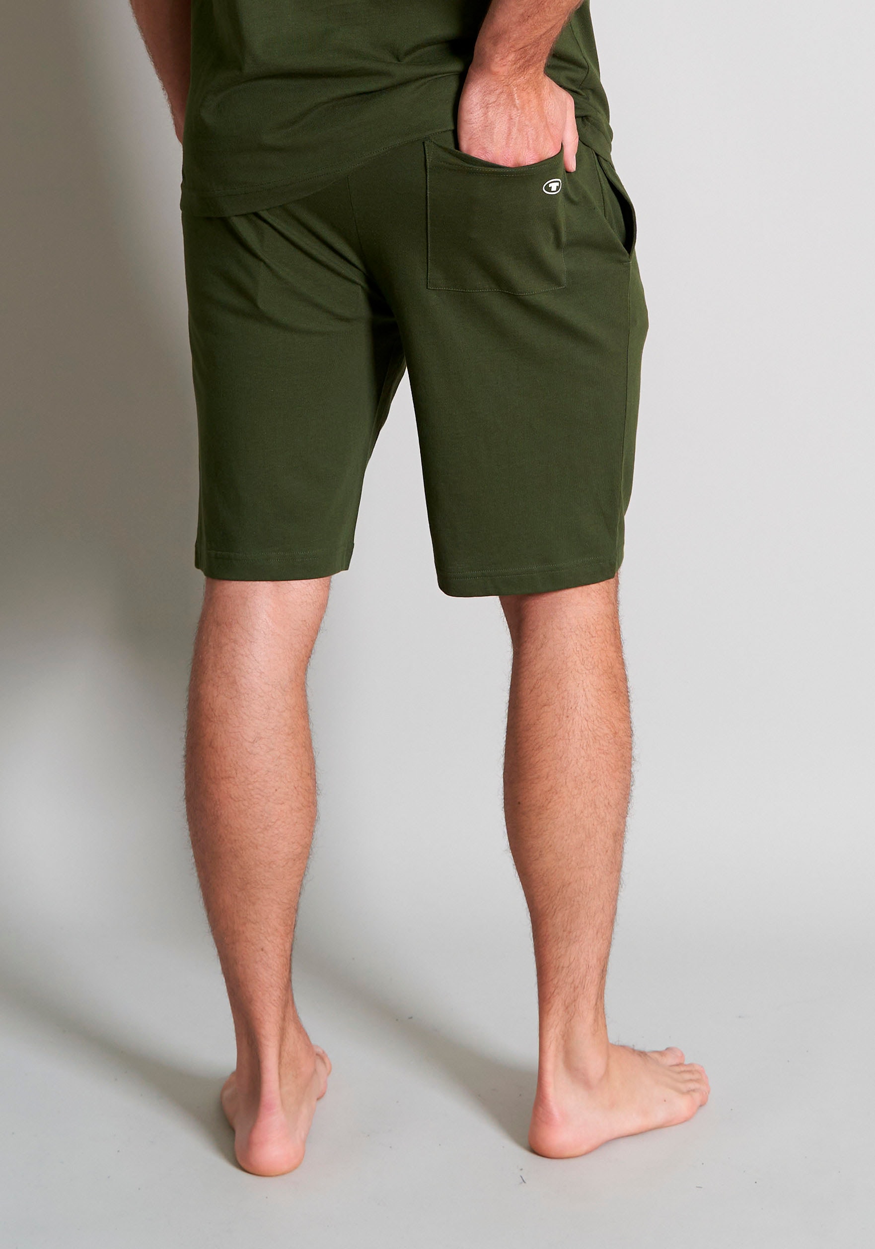 3. Bild von TOM TAILOR Bermudas »Cansas«, mit angenehmen Fit für warme Tage