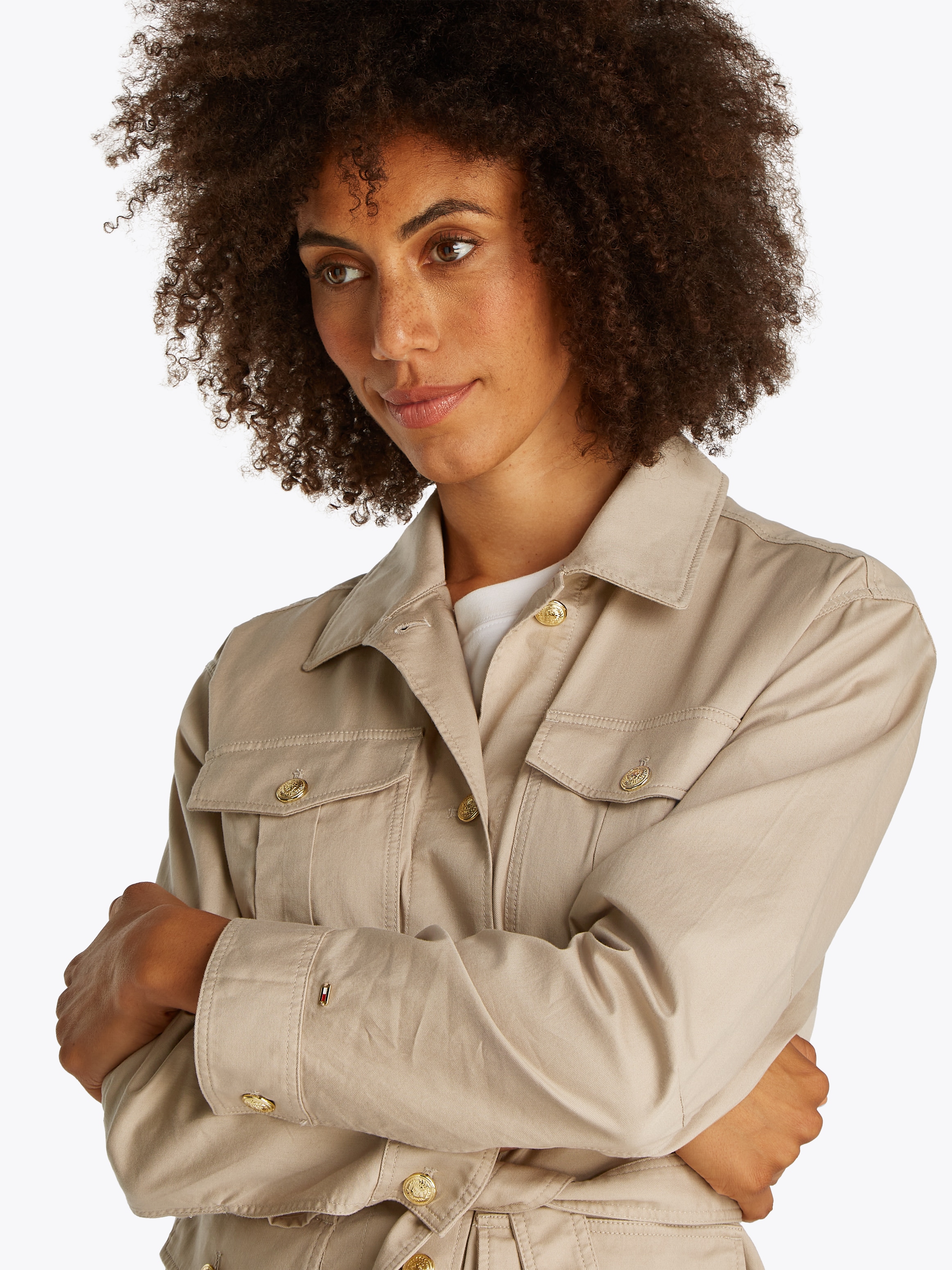 Tommy Hilfiger Outdoorjacke »GOLD BUTTON UTILITY JACKET«, mit goldfarbenem Knopf