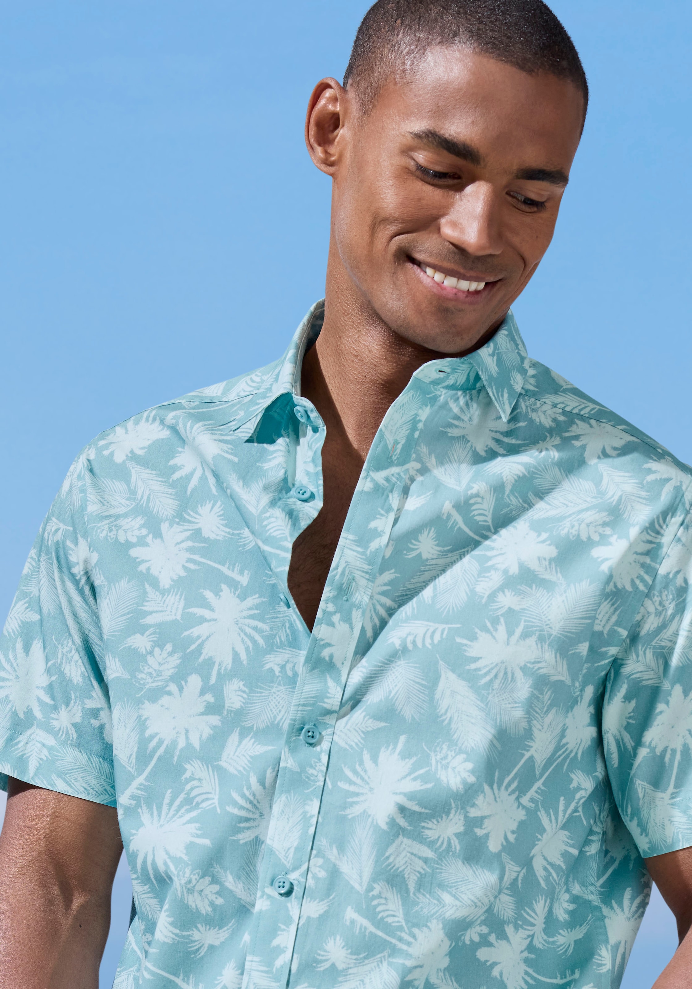 Beachtime Hawaiihemd »Regular fit«, Kurzarm, Freizeithemd mit Palmenprint, reine Baumwolle