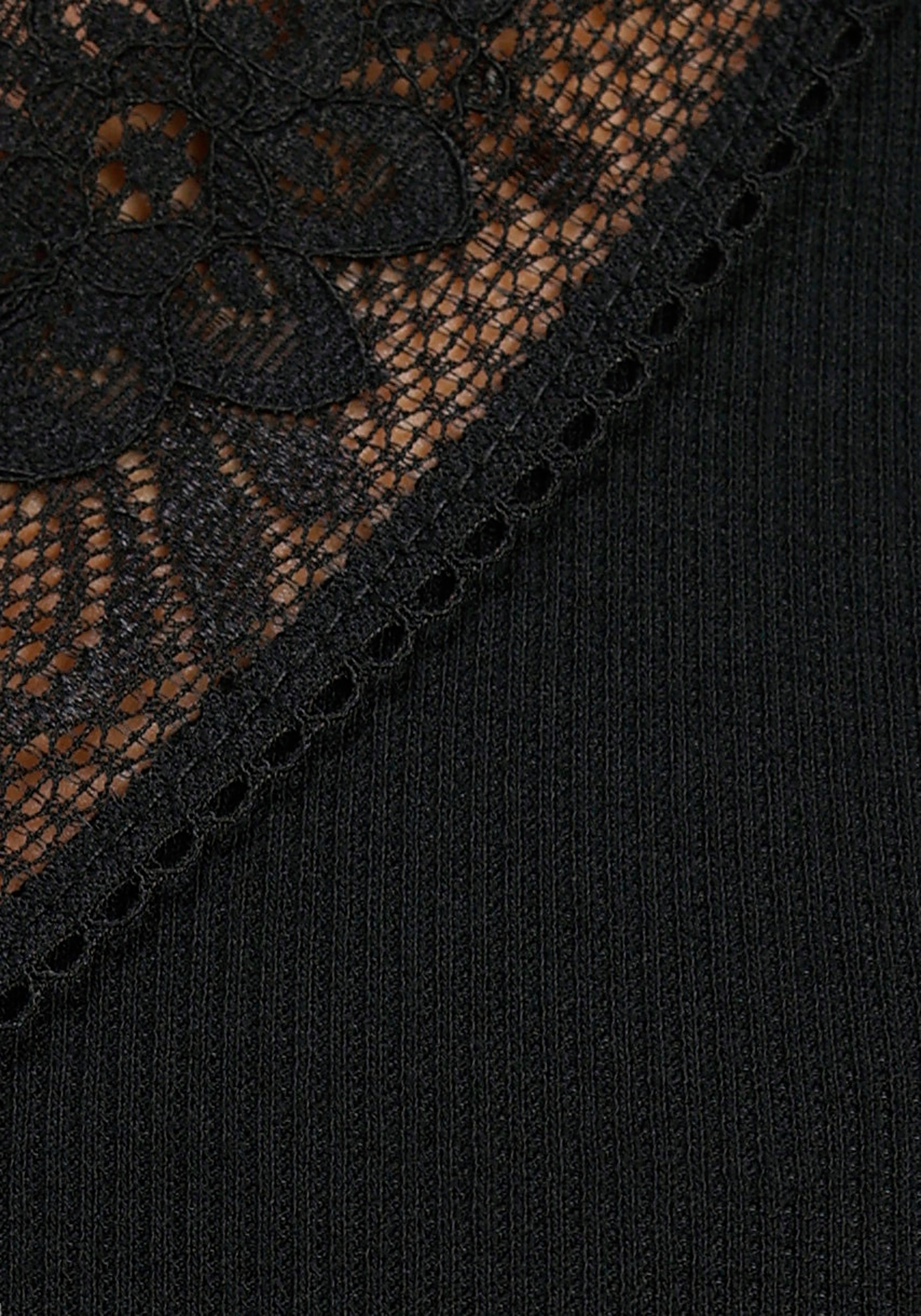 Laura Scott V-Shirt, kurzärmelig, sehr figurbetonte Passform, elastisches Material