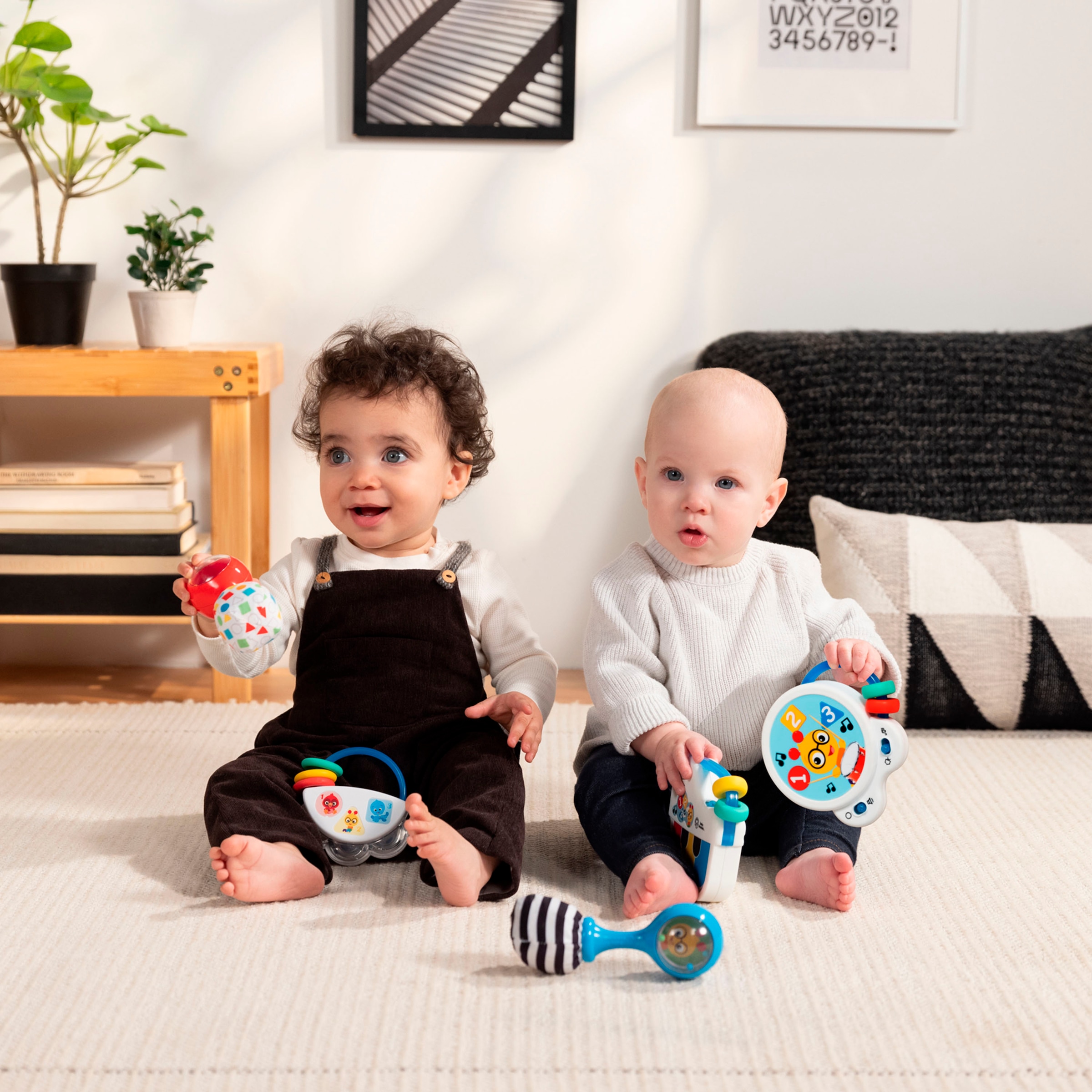 Baby Einstein Spielzeug-Musikinstrument »Petit Piano Musical Toy«, mit Sound