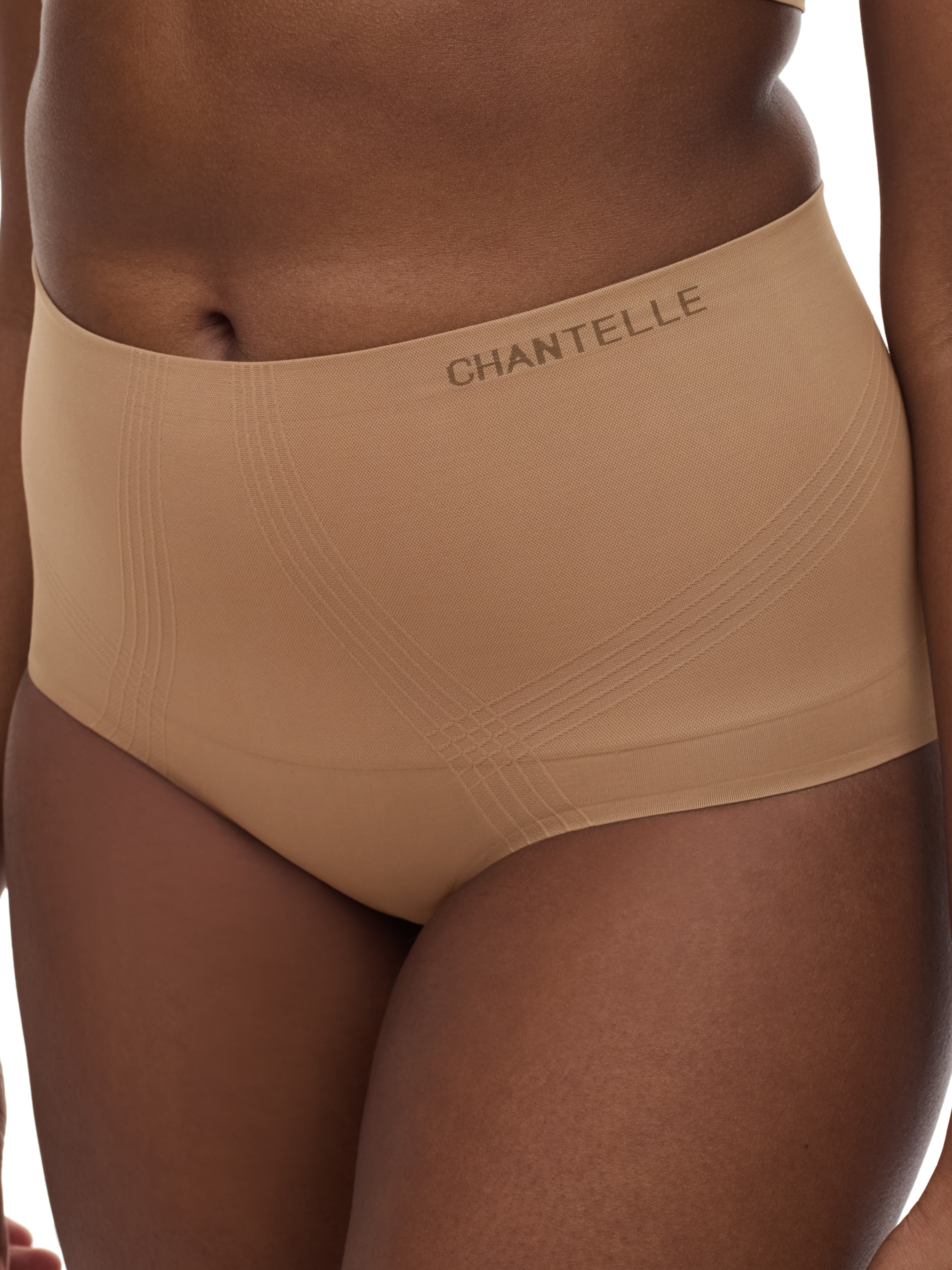 Chantelle Shapingslip »SMOOTH COMFORT« glättender Effekt