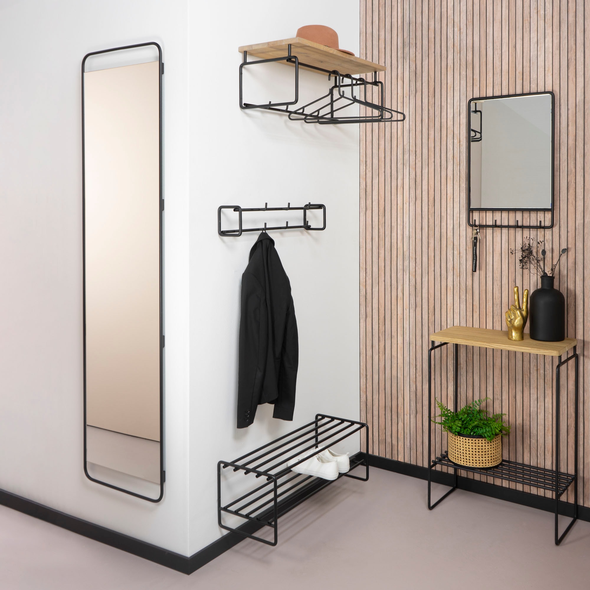 Spinder Design Garderobenleiste »CLINT 1«, (1 St.), Schlanke, minimalistische Wandgarderobe va Stahl mit 8 Haken