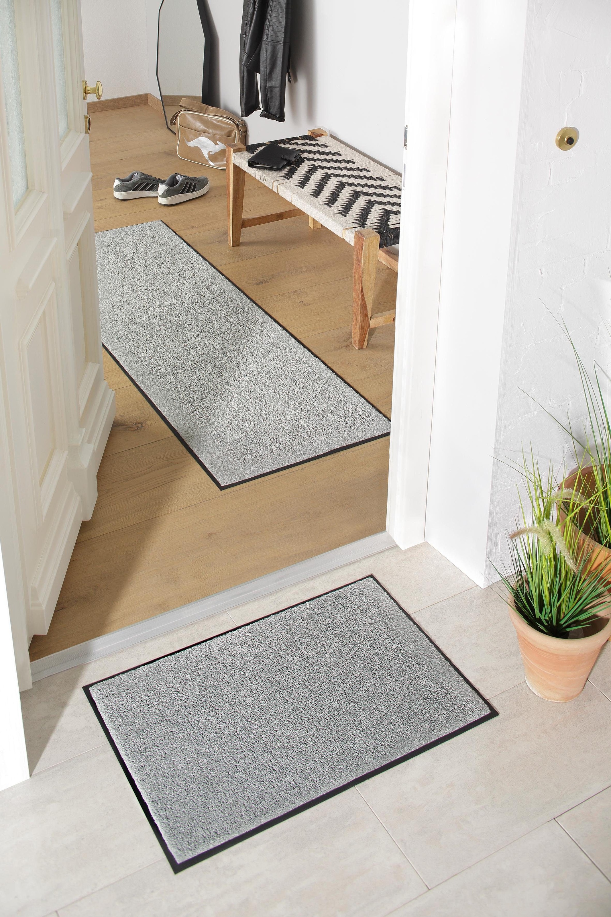 my home Fußmatte »Lavea«, rechteckig, 9 mm Höhe, Schmutzfangmatte, Uni-Farb günstig online kaufen
