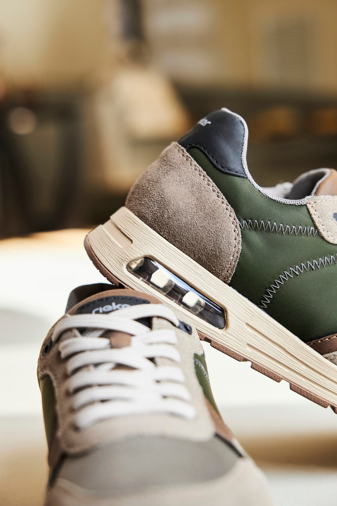 Rieker Sneaker, Schnürschuh, Halbschuh, Freizeitschuh mit gepolstertem Schaftrand