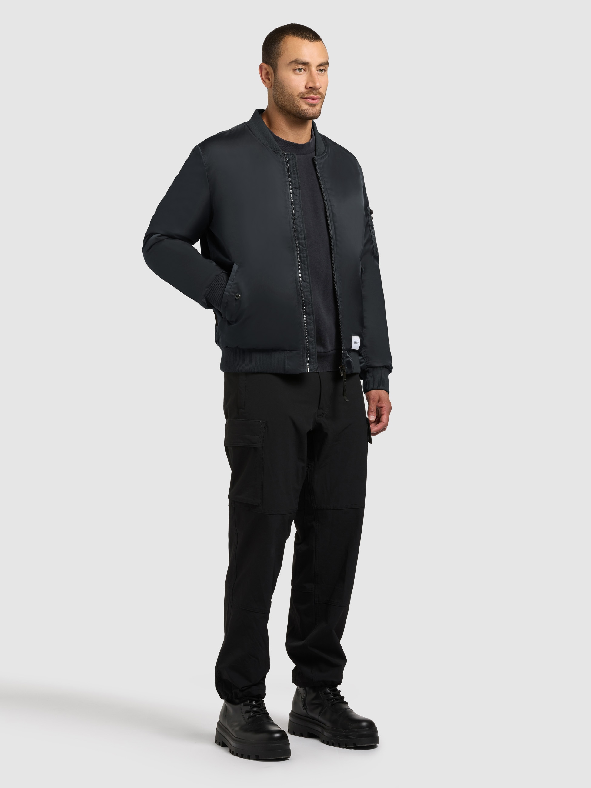 khujo Bomberjacke »ADON« leicht glänzendes Material