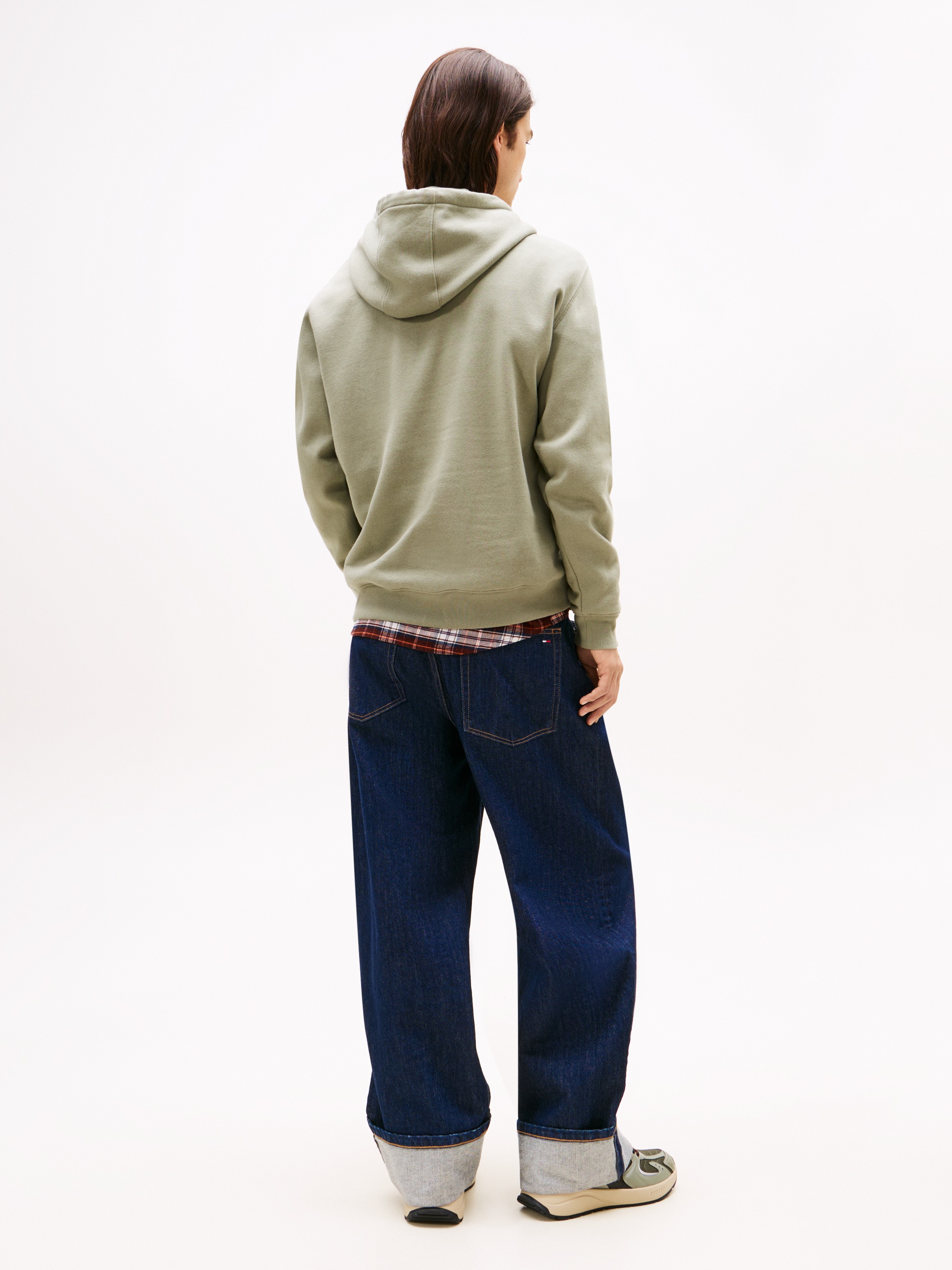 Tommy Jeans Sweatshirt »TJM REG S FLAG HOODIE« mit bestickten Markenlogo auf Brusthöhe