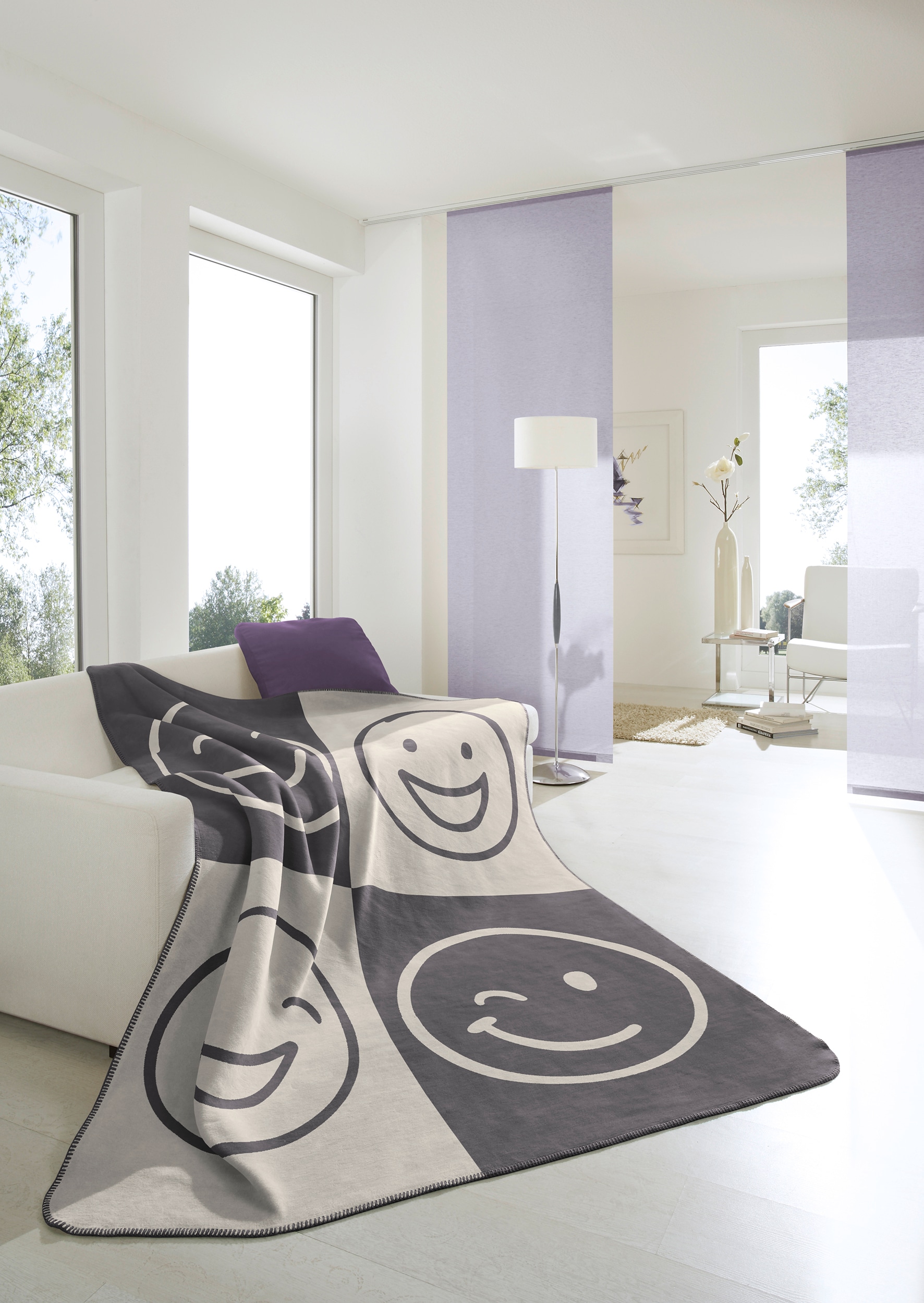 Biederlack Wohndecke »Emoji« mit Smiley, 70% Baumwolle/30% Polyacryl günstig online kaufen