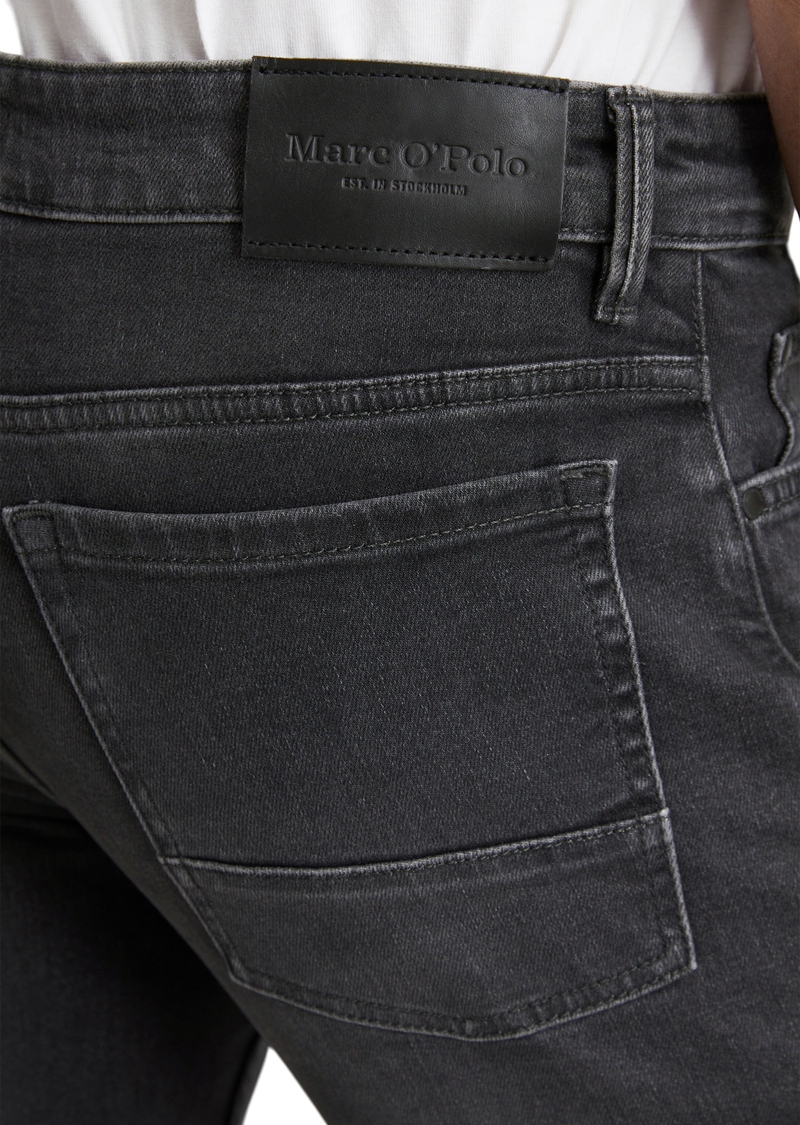 Marc O'Polo Slim-fit-Jeans »Model Sjöbo shaped aus Bio-Baumwoll-Mix«