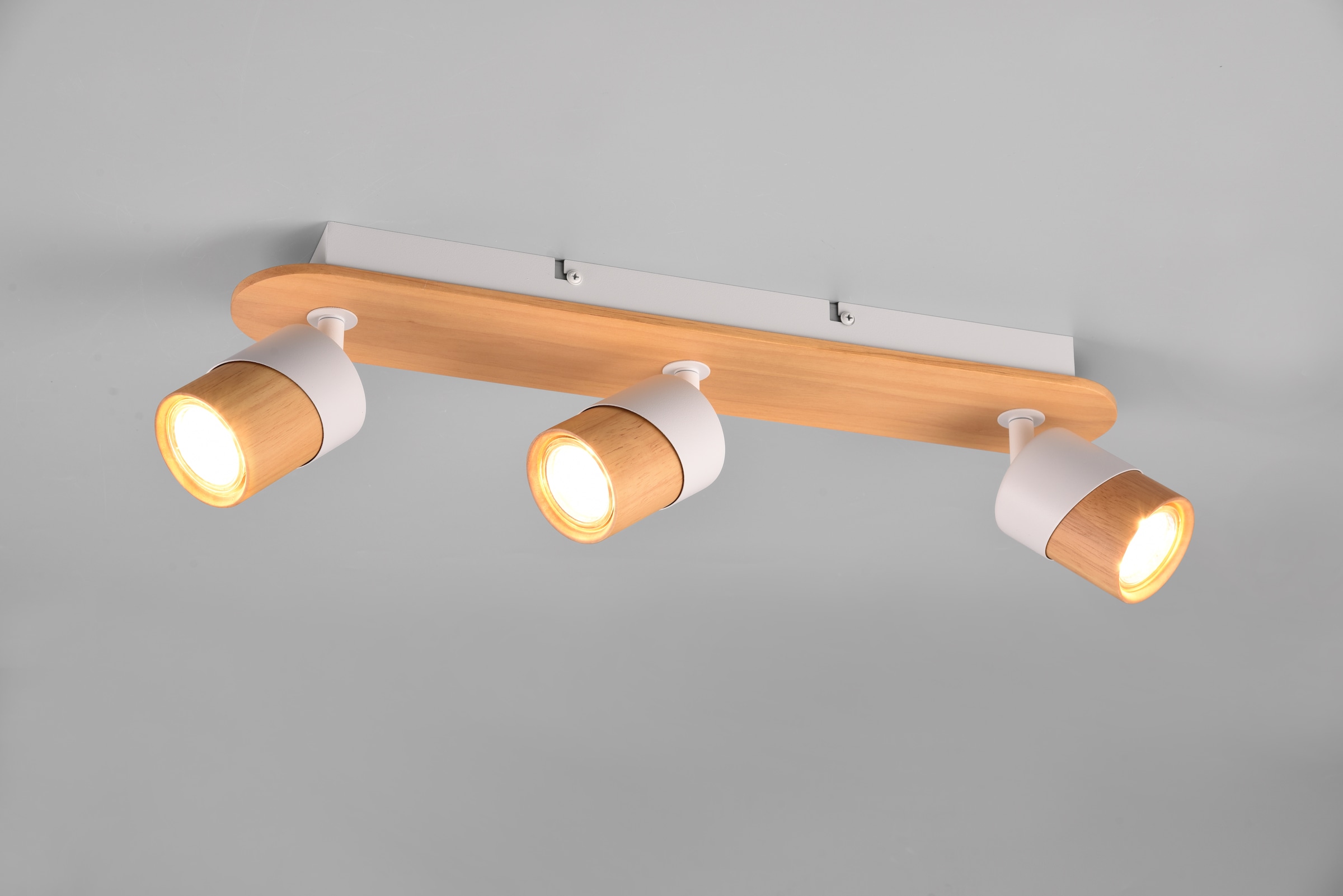 TRIO Leuchten Deckenstrahler »ARUNI, Spot 3-flammig Wandspot Deckenspot exkl 3x GU10 max 10W«, 3 flammig, Leuchtmittel GU10 | Leuchtmittel wechselbar, Deckenstrahler mit Materialmix Holz / Metall für Küche Flur Wohnzimmer
