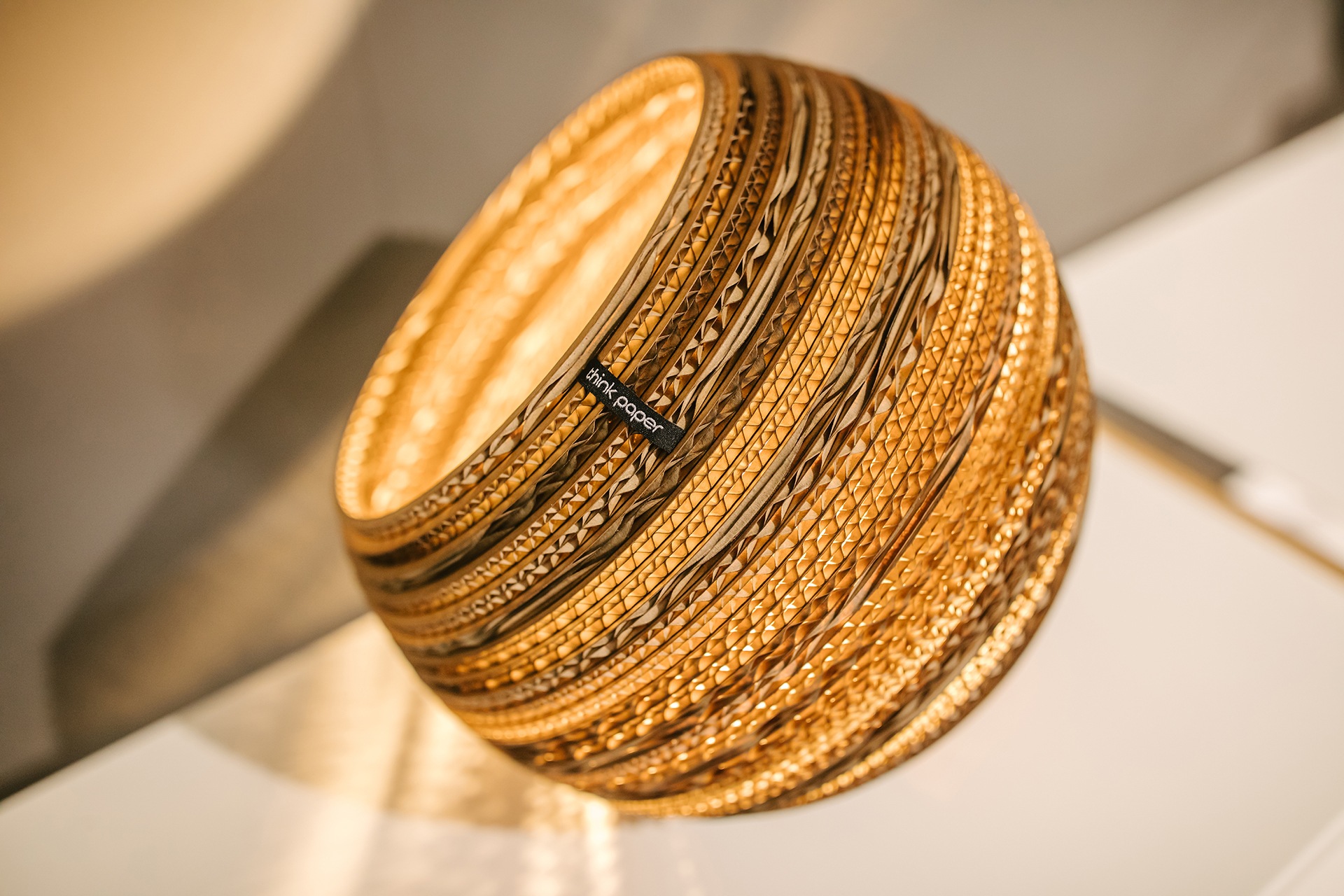 think paper Tischleuchte »Globe« E27 1 Stk. Wohnleuchten aus Papier, Hängle günstig online kaufen