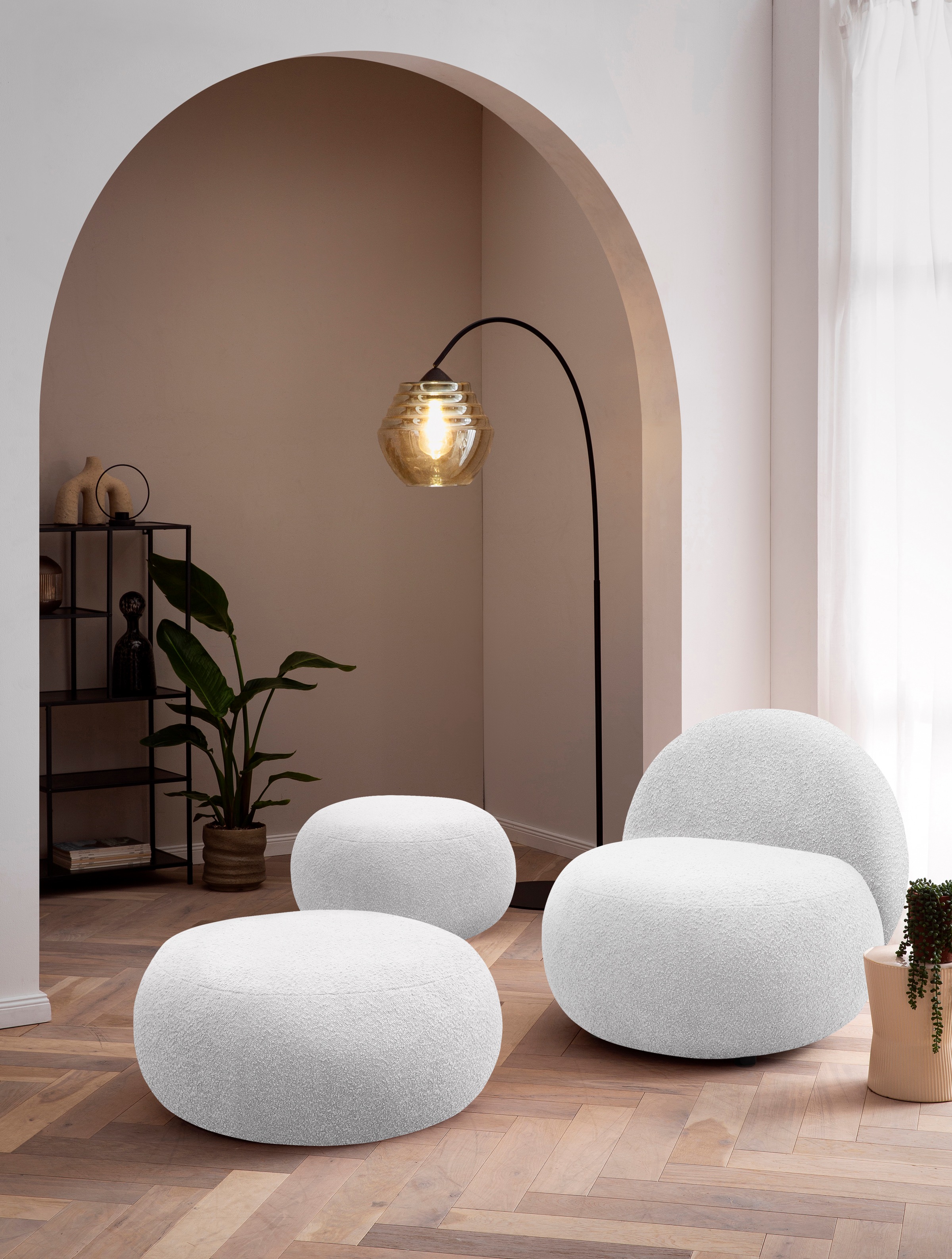 INOSIGN Sessel »Mithras II Cocktailsessel«, Bouclé oder Fellimitat; Lieferzeit nur ca. 2 Wochen
